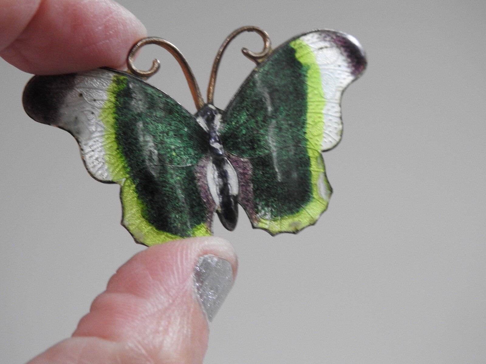 Beautiful green/white/brown ENAMEL BUTTERFLY PIN brooch