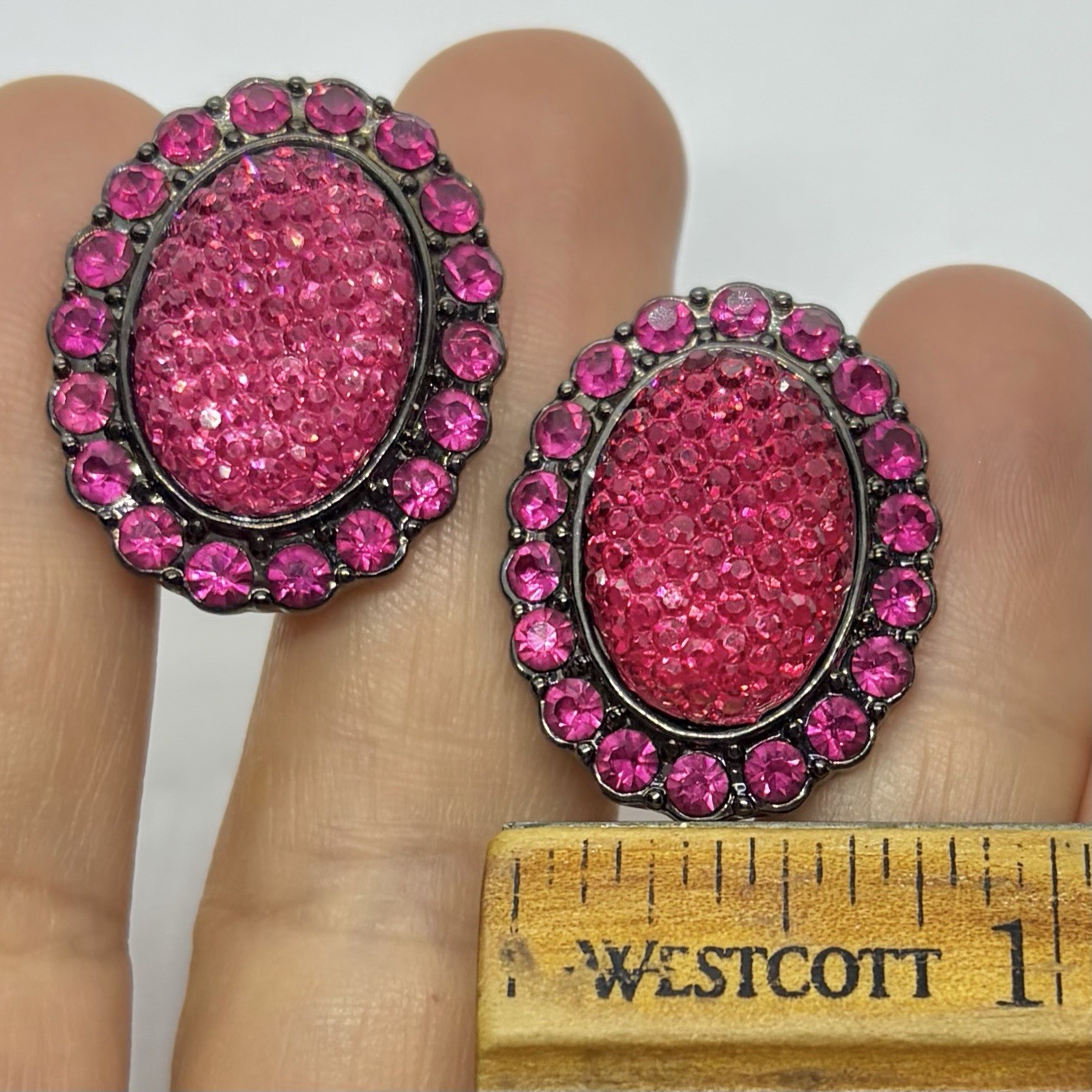 Vtg Raspberry Pink Druzy Rhinestone Gunmetal Statement Earrings Oval Huggie Clip