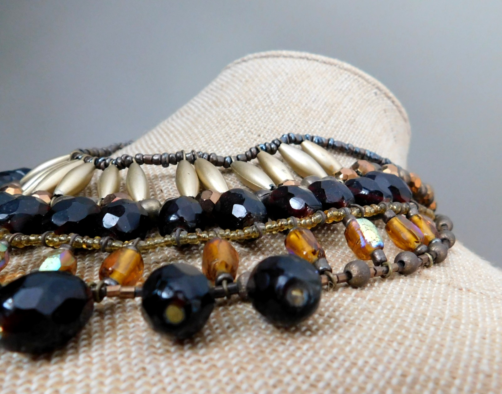 VINTAGE ROOTBEER AMBER CRYSTAL BEAD and GOLD BUGLE BEAD BIB COLLAR NECKLACE