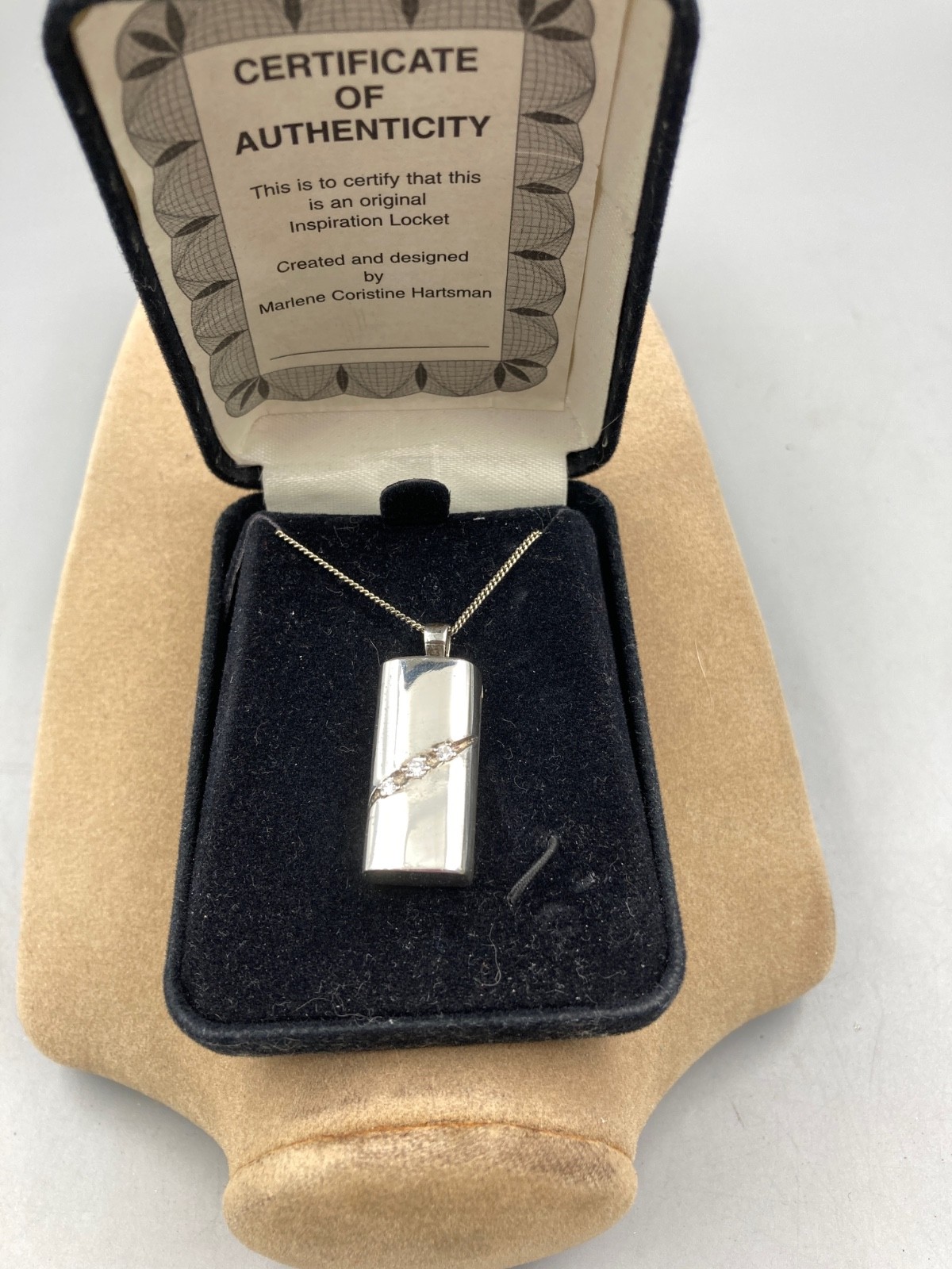 Vintage Unique Sterling Chain Silver Locket