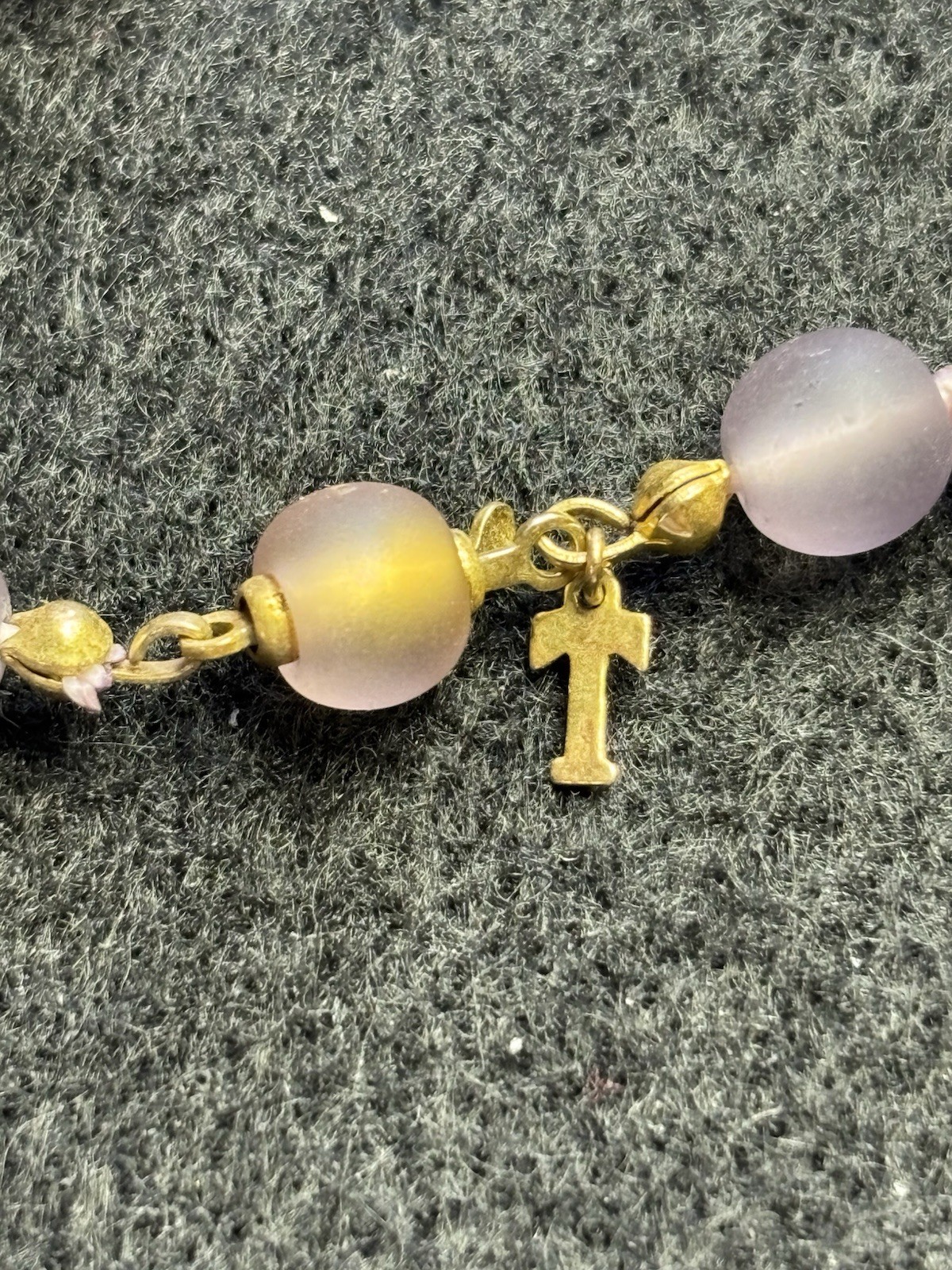 Vintage Lilac Beaded Necklace Gold Tone Push Beaded Clasp & Cross Hand Knotted