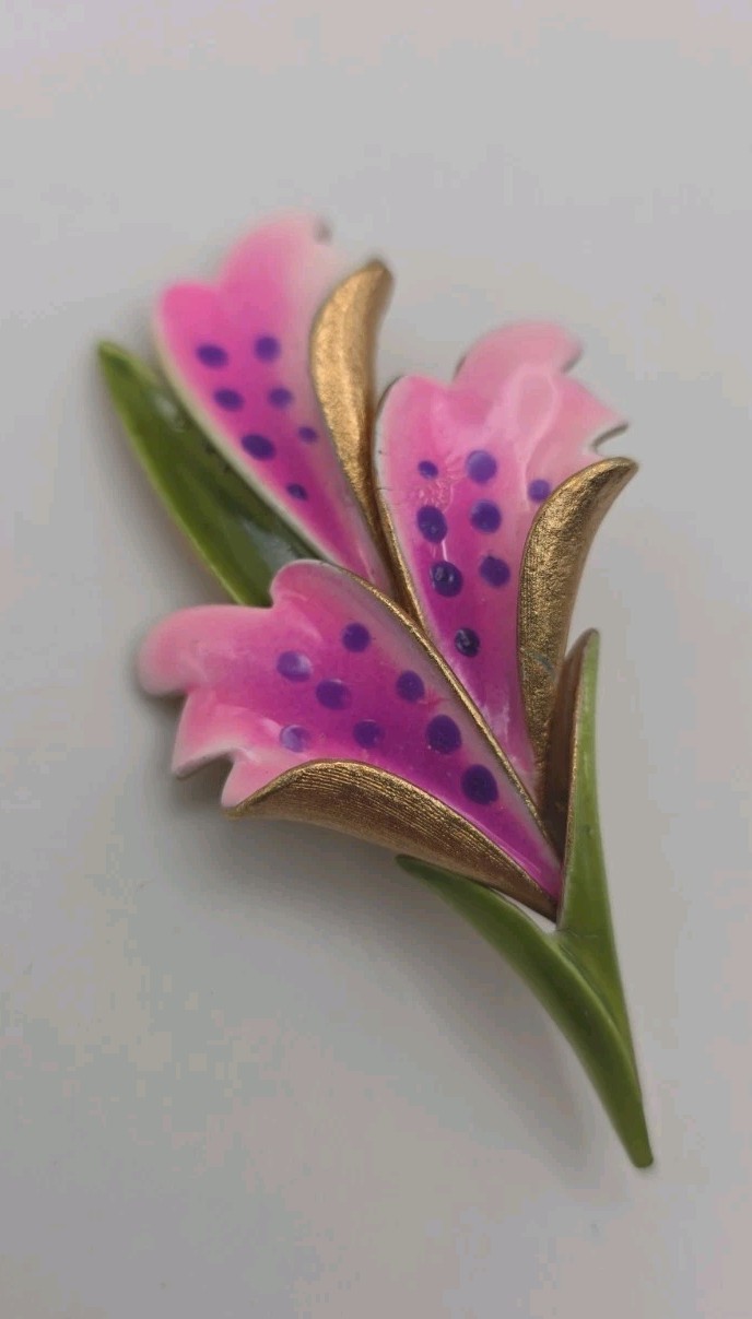 Vintage Corocraft Enameled Pink Purple Lily Orchid Retro Brooch Gold Tone Signed