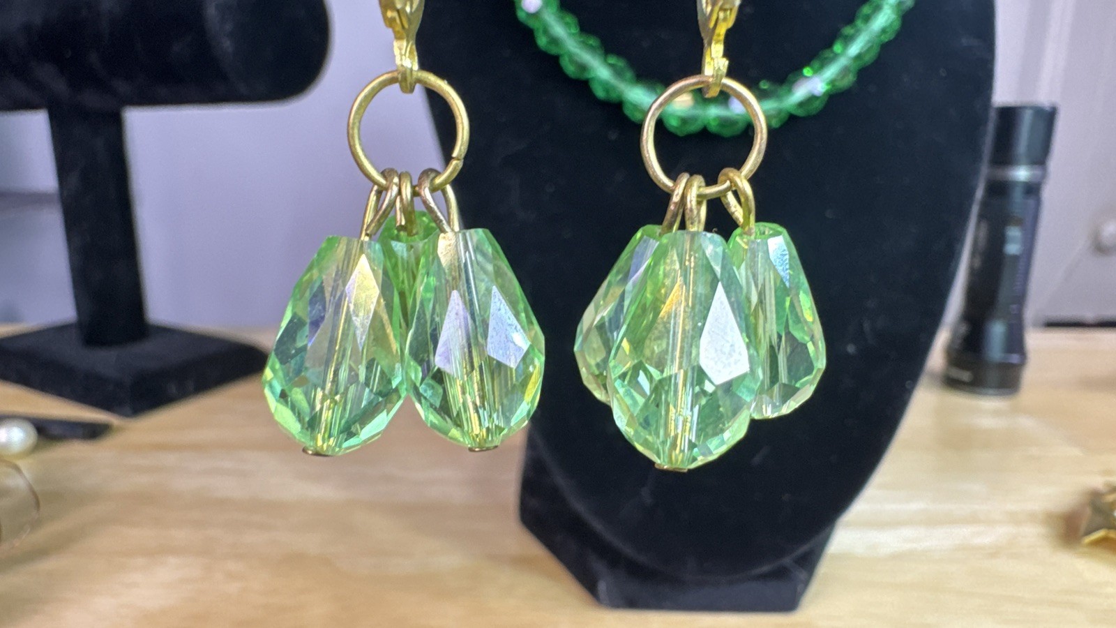 Emerald City Green Crystal Glass Choker Necklace 835 Silver Clasp w/Earrings Set