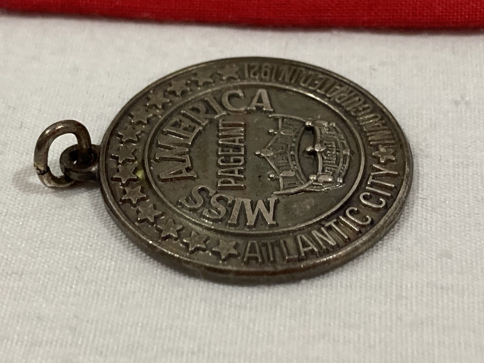 Vintage 1971 MISS AMERICA FABULOUS VALLEY PAGEANT Sterling Silver Charm Pendant