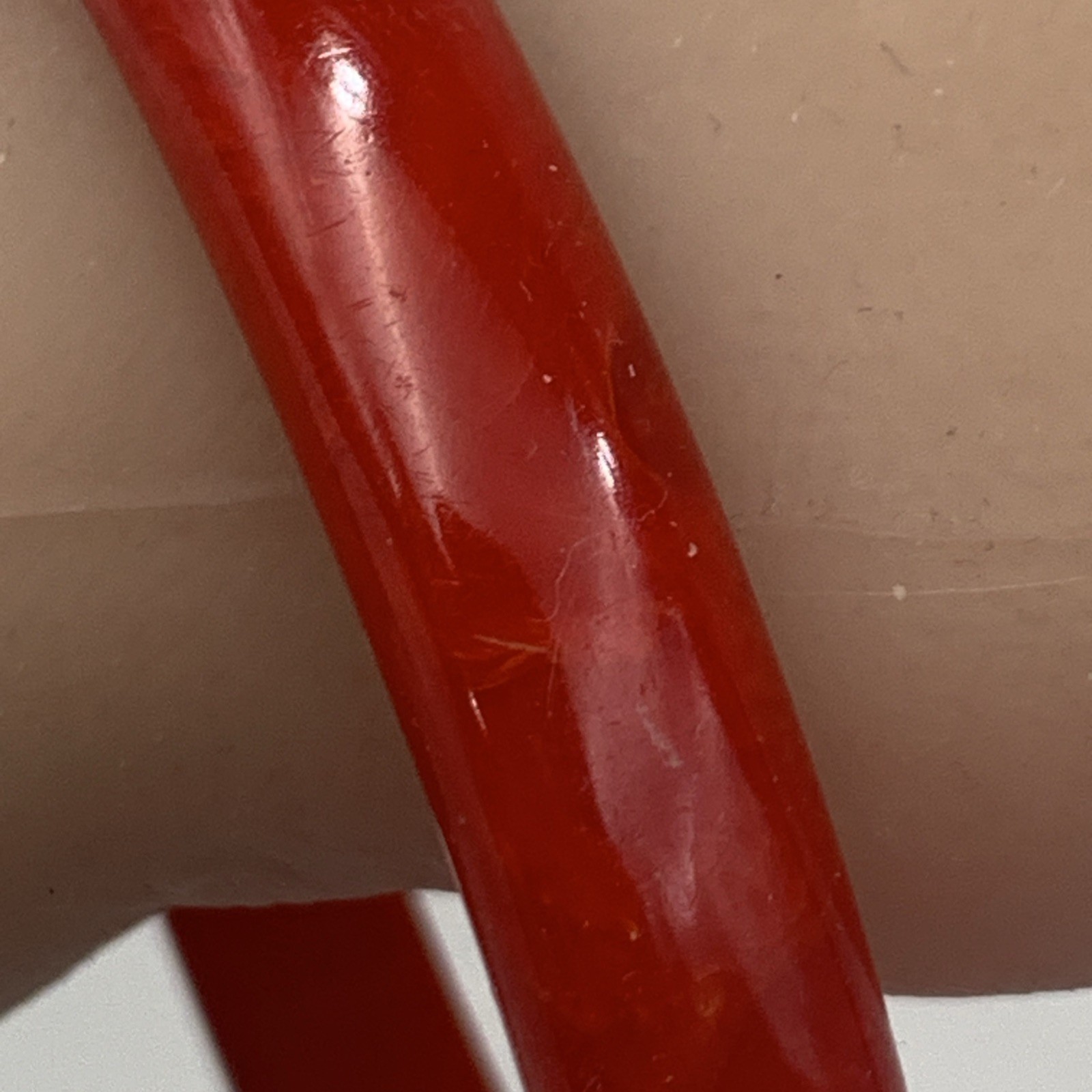 Vintage 10 mm Wide BAKELITE Carved Bangle Bracelet Red Marble