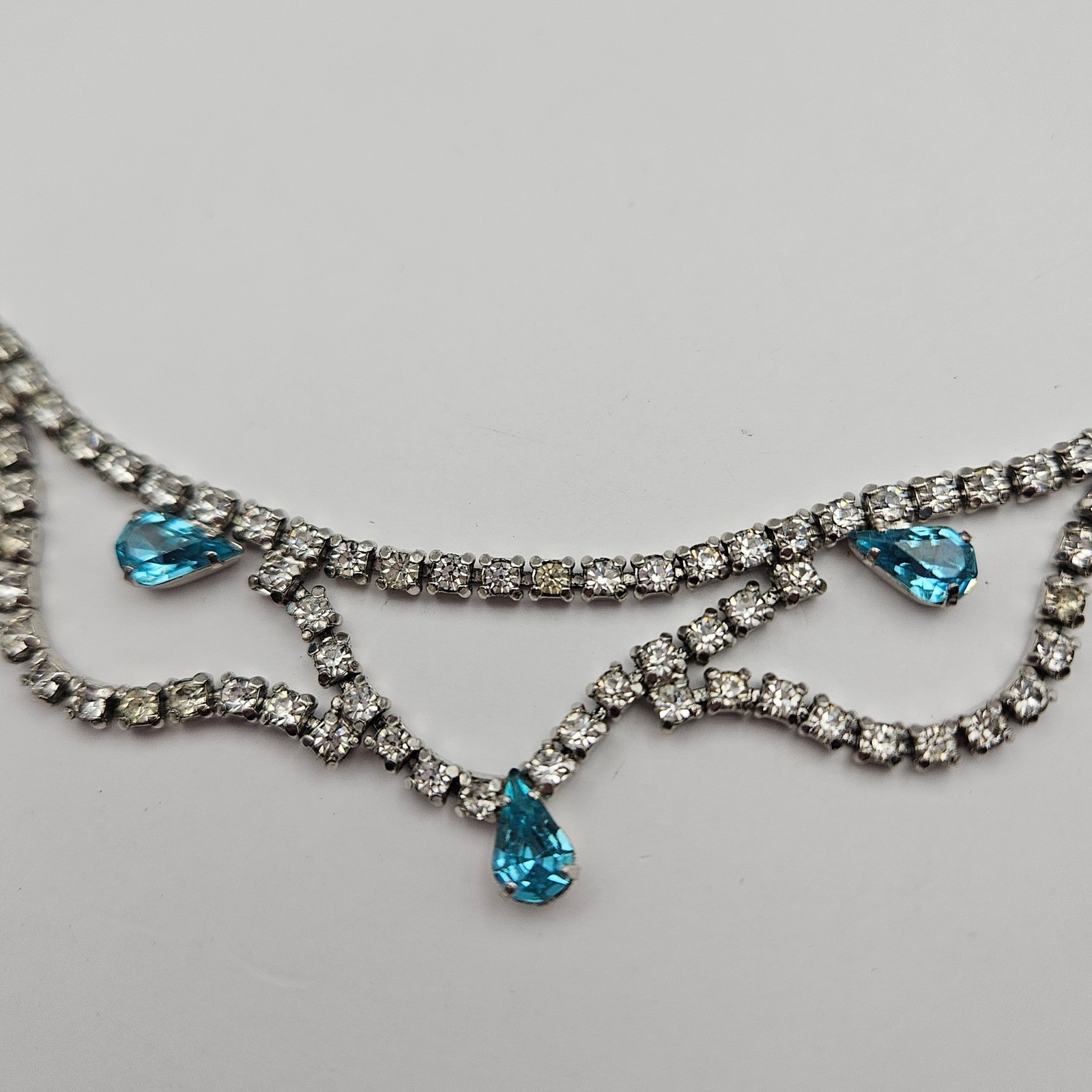 Vintage Silver Tone Blue Teardrop Rhinestone Bib Necklace 15 Inch Mid Century