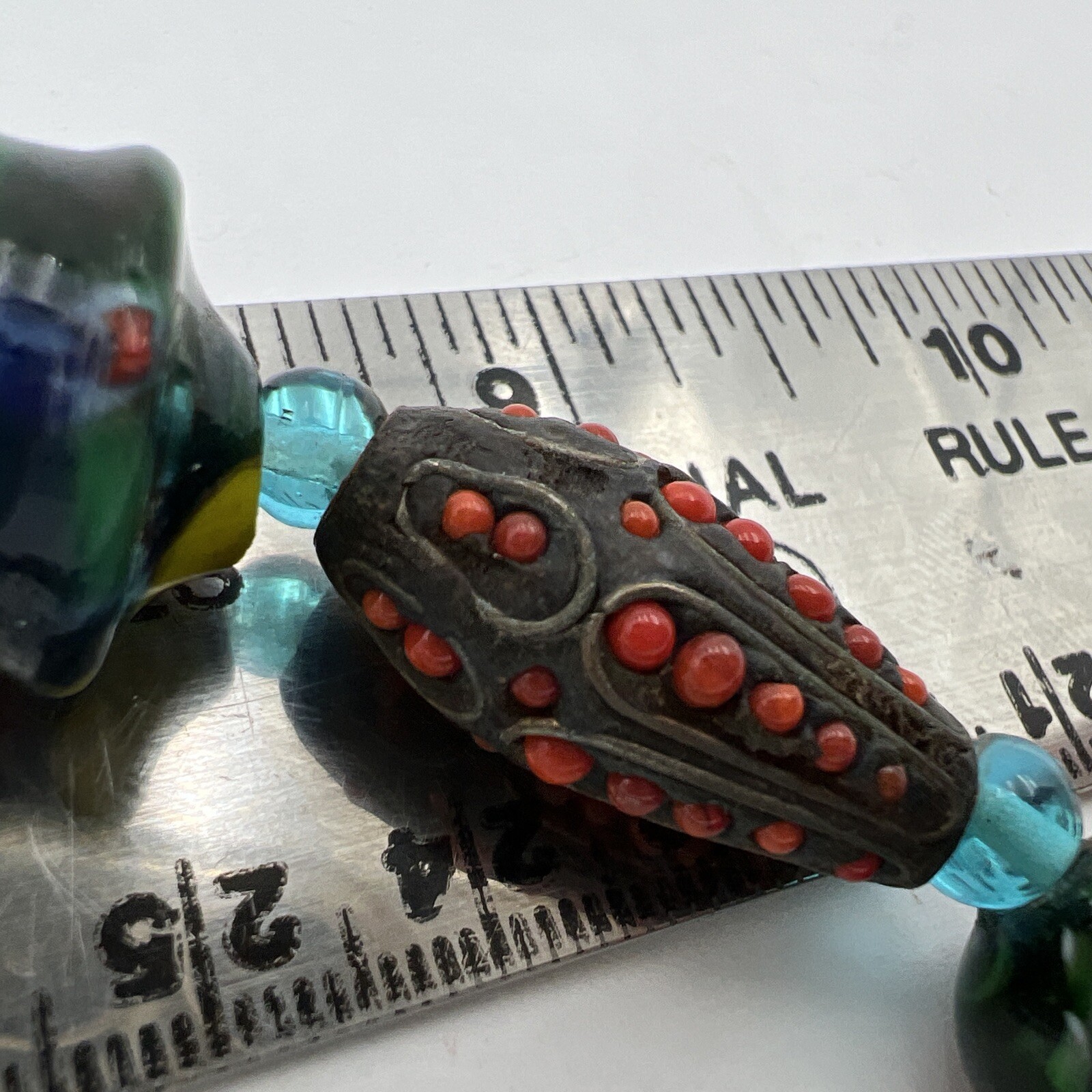 Vtg Murano Millefiori Venetian Oval Glass Different Shapes Bead Necklace