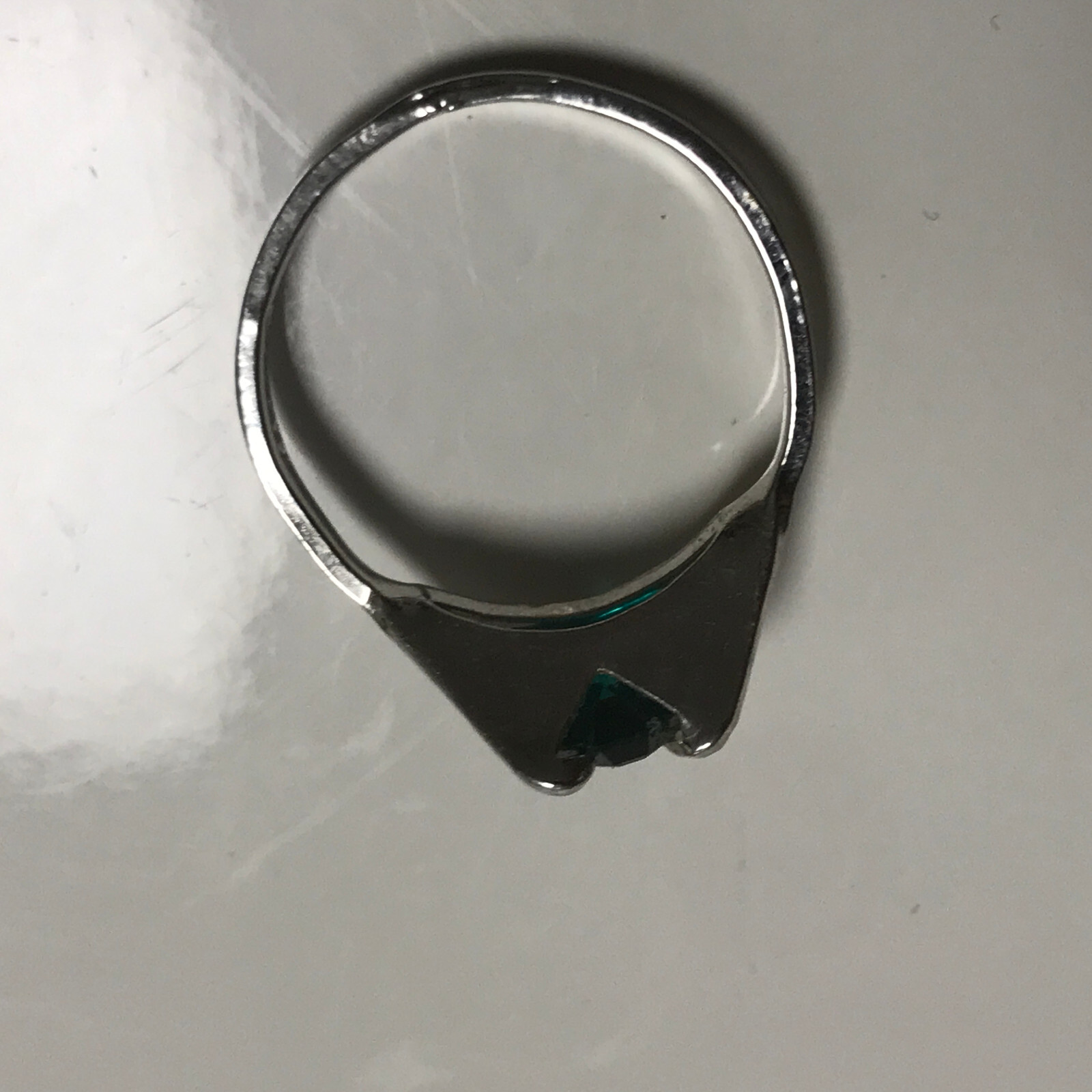 Vintage Simulated Emerald Stamped 18k HGE Ring Size 3 May Birth Stone Green