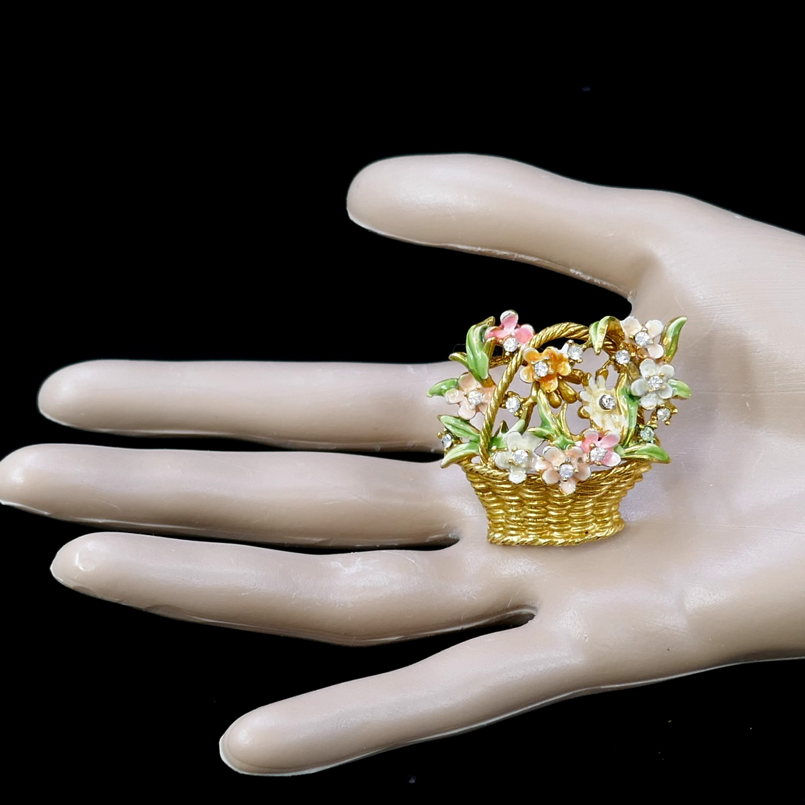 VINTAGE BSK MY FAIR LADY ENAMEL RHINESTONE GOLD FINISH FLOWER BASKET PIN BROOCH
