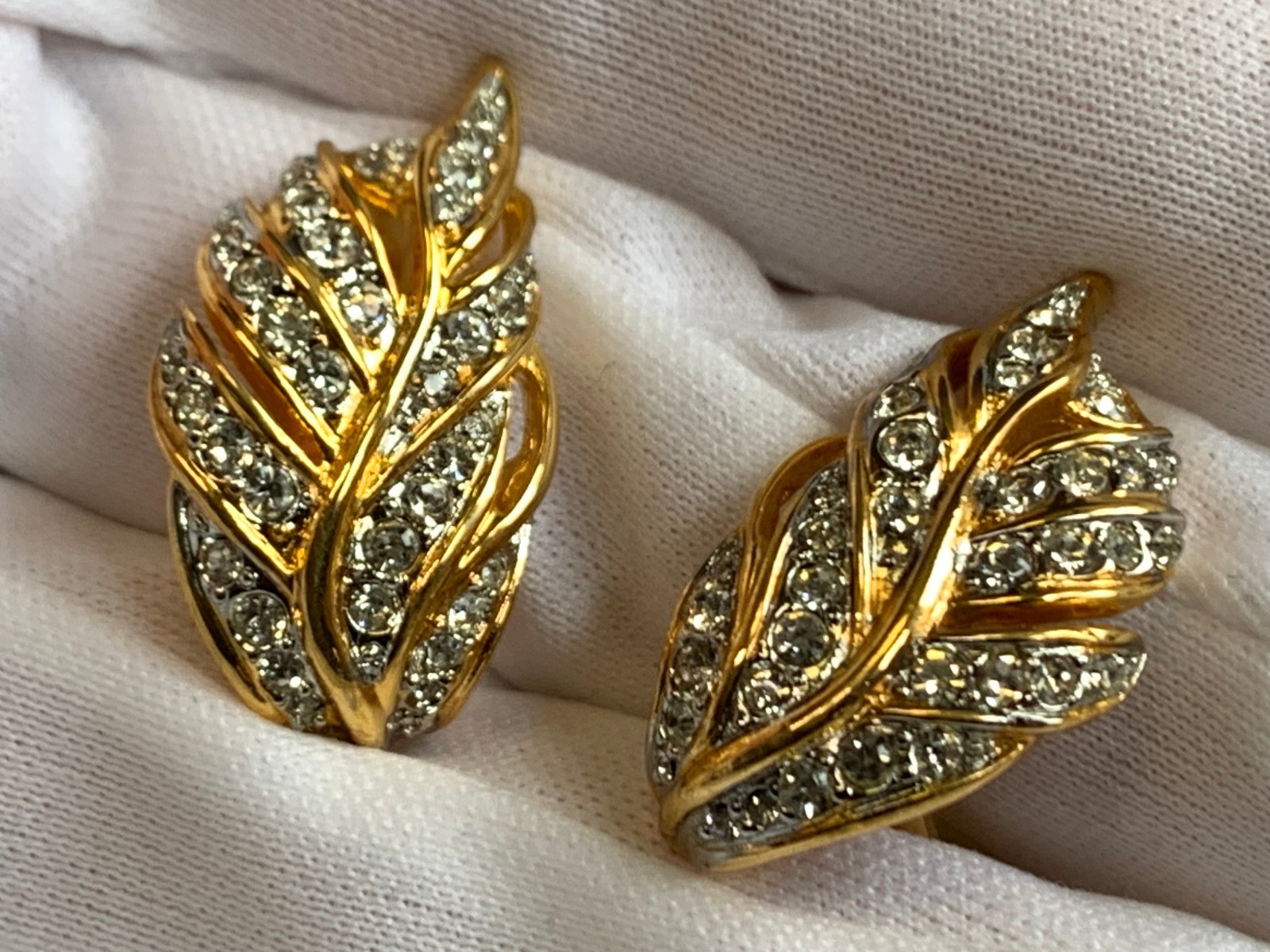 Estate Auction Jewelry Collection Clip-On Earrings Replica Costume Jewelry