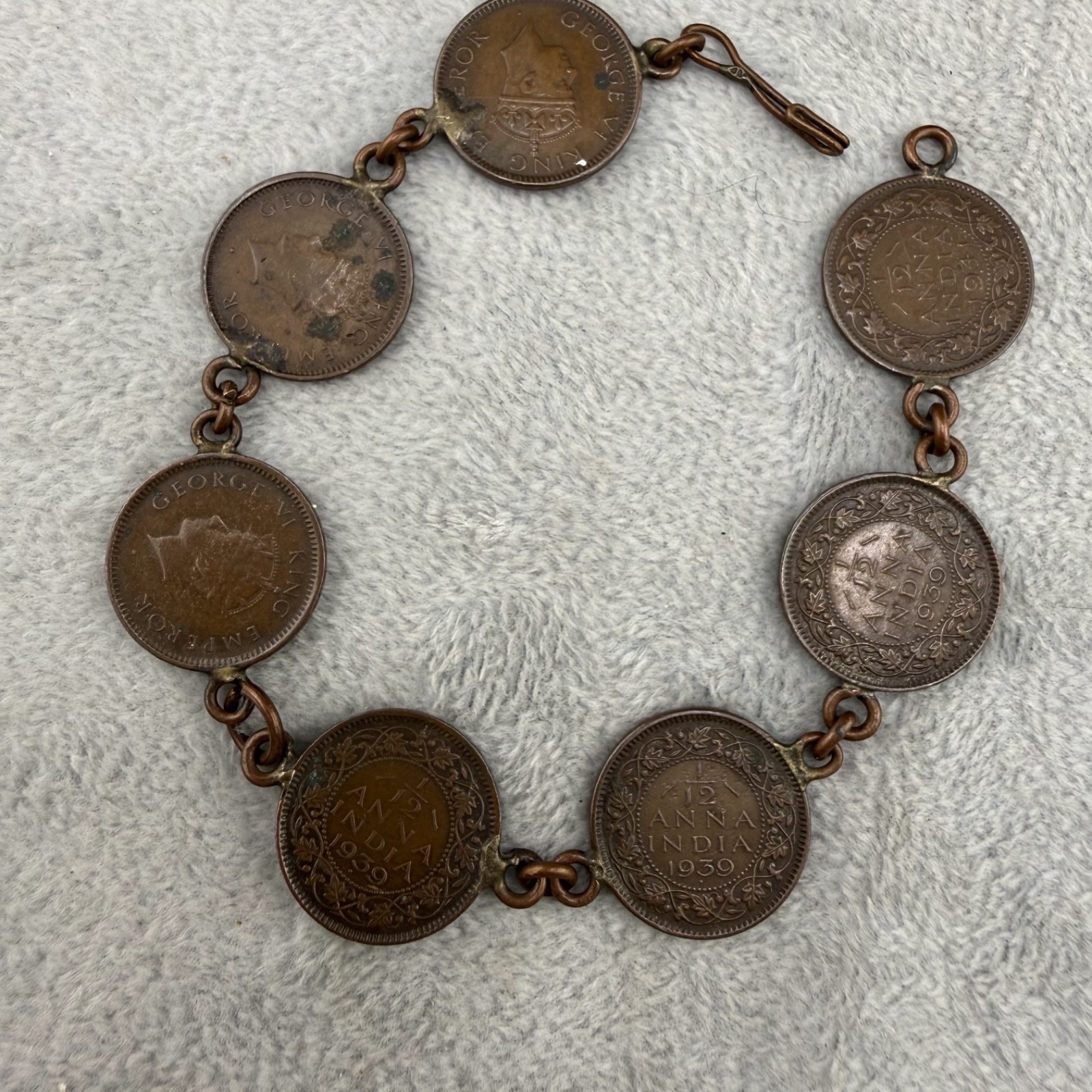 Vintage Coin Charm Bracelet Copper Tone 7”