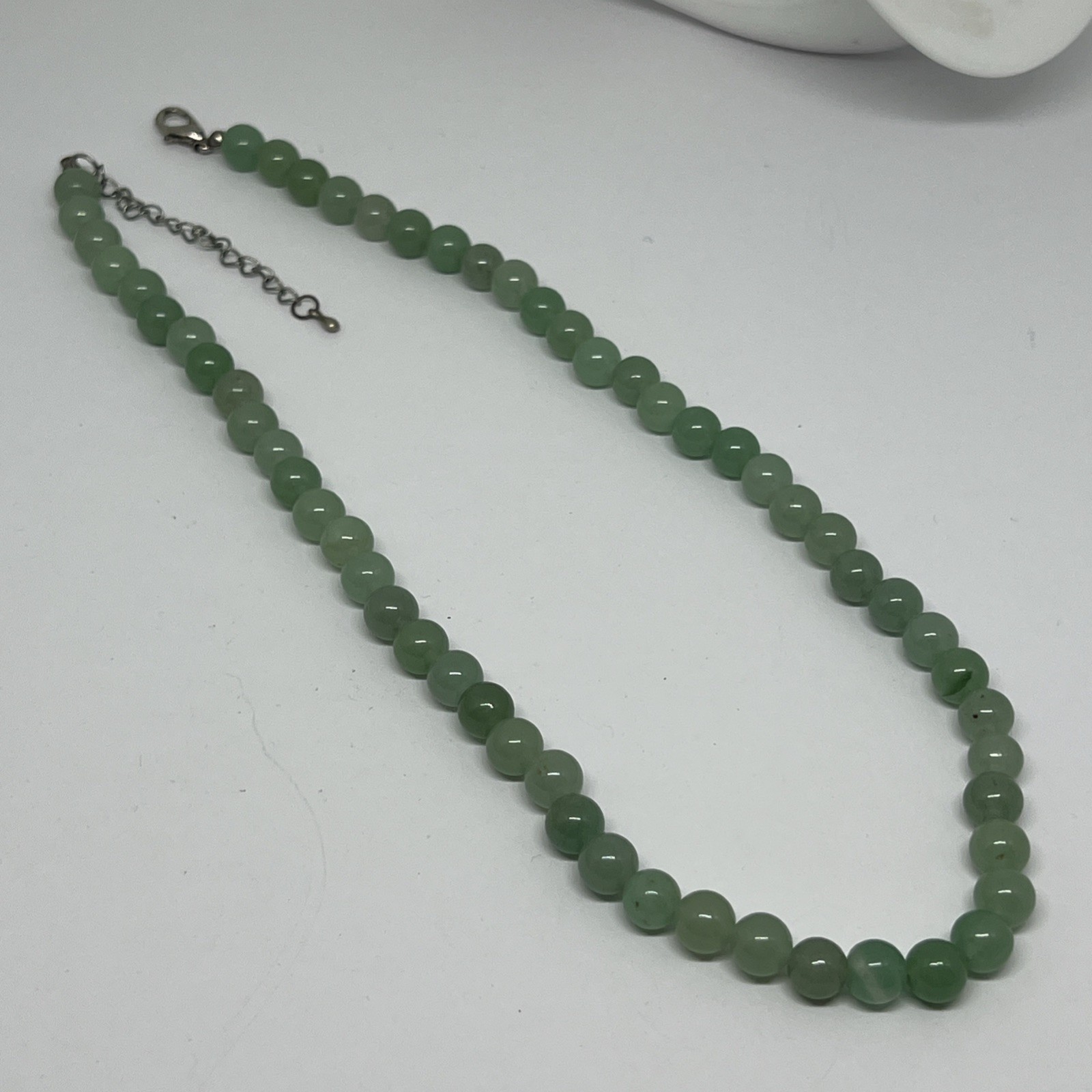 Vintage Natural Green Jade Jadeite Round Bead 20”-22” Necklace Silver Tone