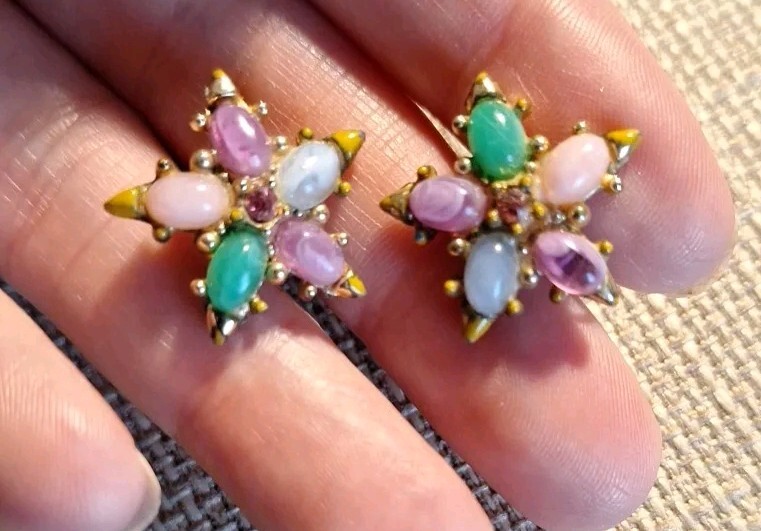 Colorful Opaque Pastel Marquise Stones Amid A Pink Stone Screw Back Earrings Vtg