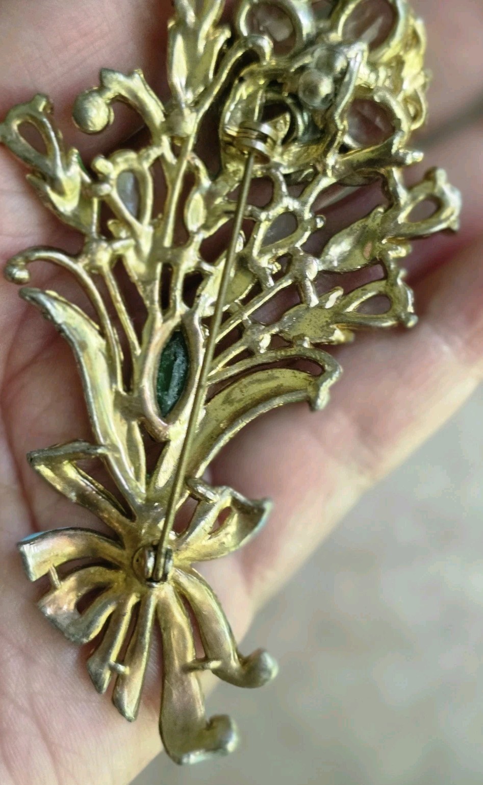 Deco Unique Floral Brooch Faux Moonstone