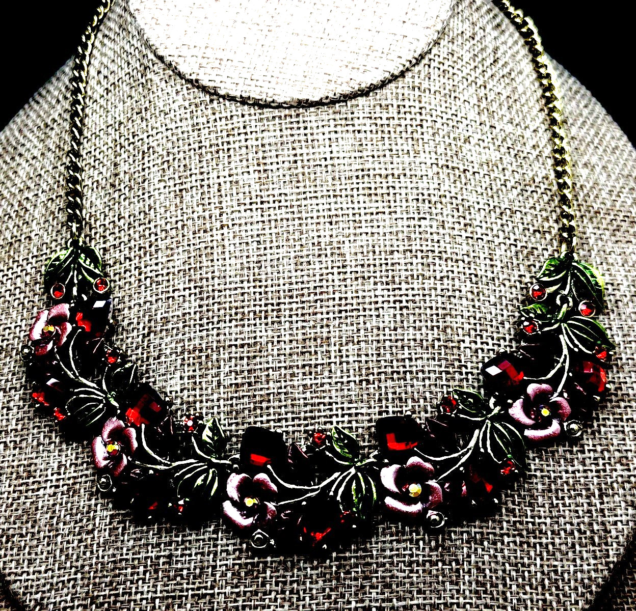 JOAN RIVERS HEARTS FLOWERS PAVE SWARVOSKI CRYSTAL GOLD TONE NECKLACE NEW