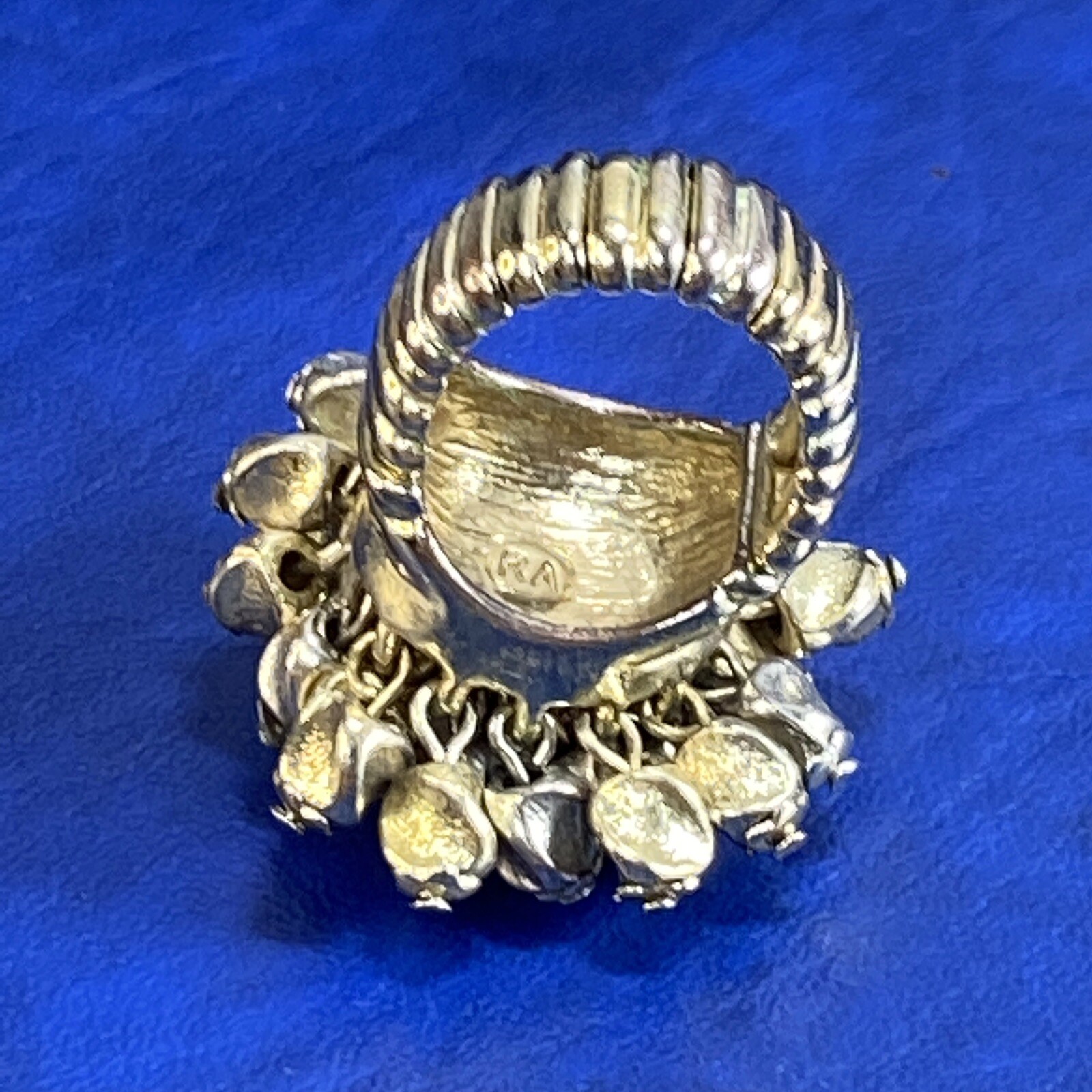 Vtg RA Stretch Band Ring Bold Oversized Metal Jiggly Bling Nugget Chips SZ 7-10