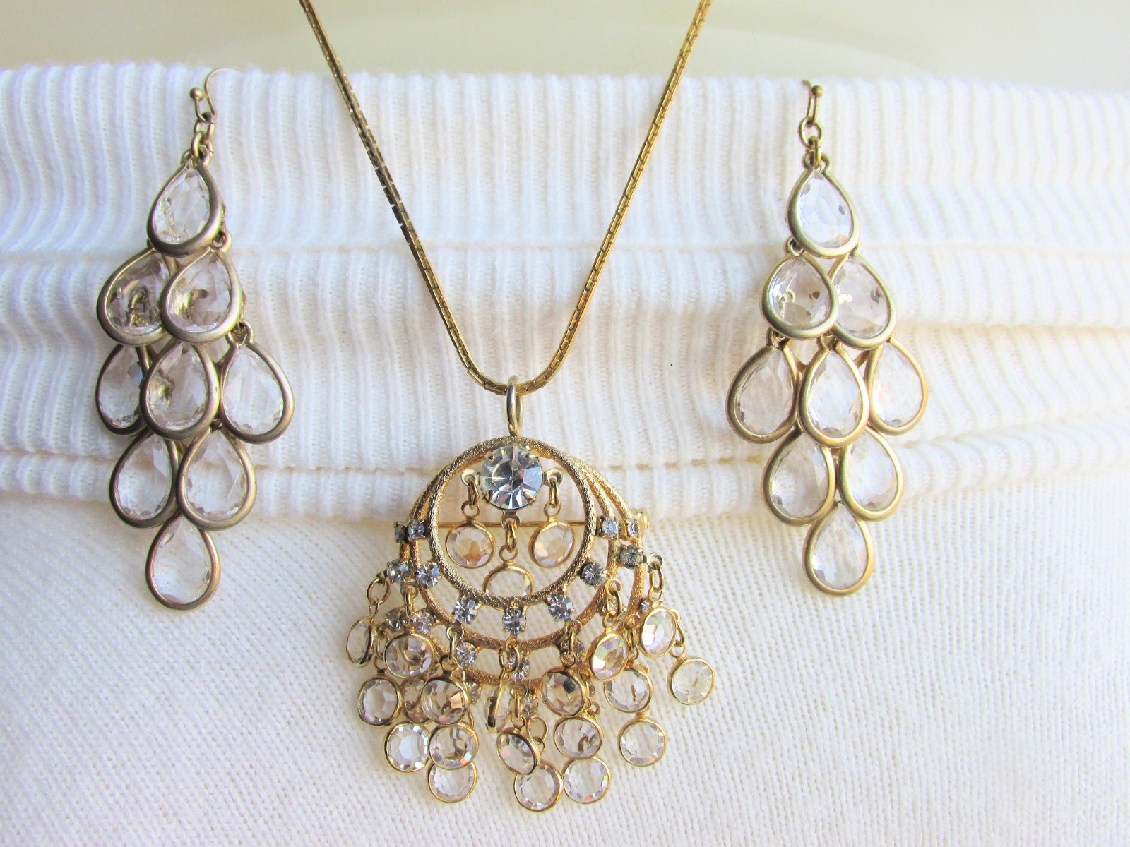 Lia Sophia Kiam Collection “Crystal Chandelier” Matte GoldTone Earrings +Pendant