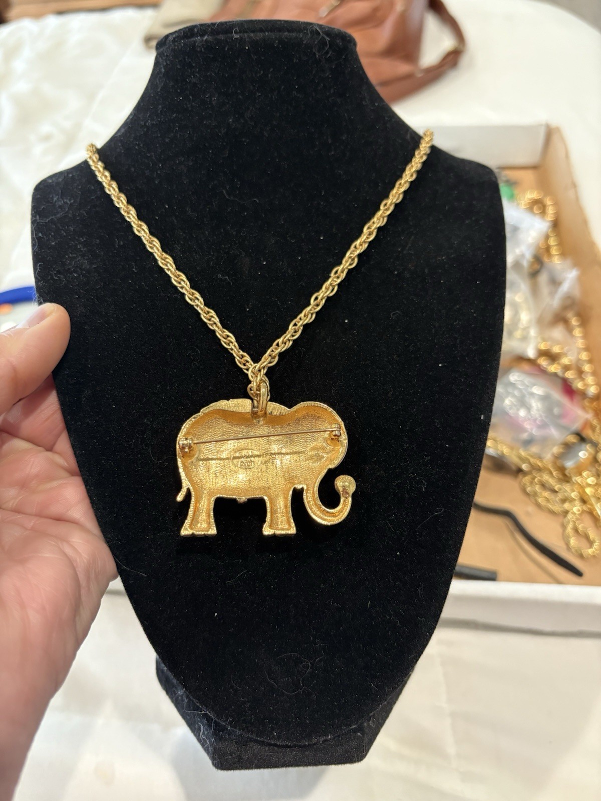 KJL VTG Kenneth J Lane for Avon Enamel & Rhinestones Elephant Necklace Signed