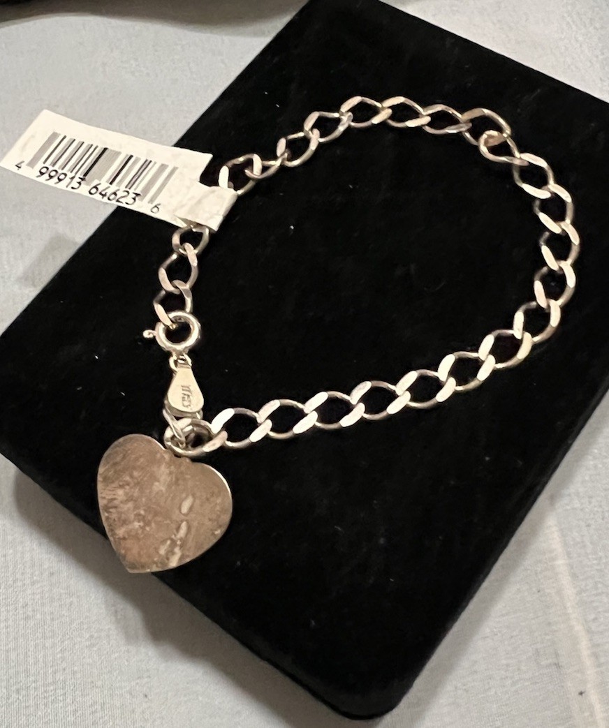 6 & 3/4″ ITALY Sterling Silver HEART Starter CHARM BRACELET Vintage w/ Tag