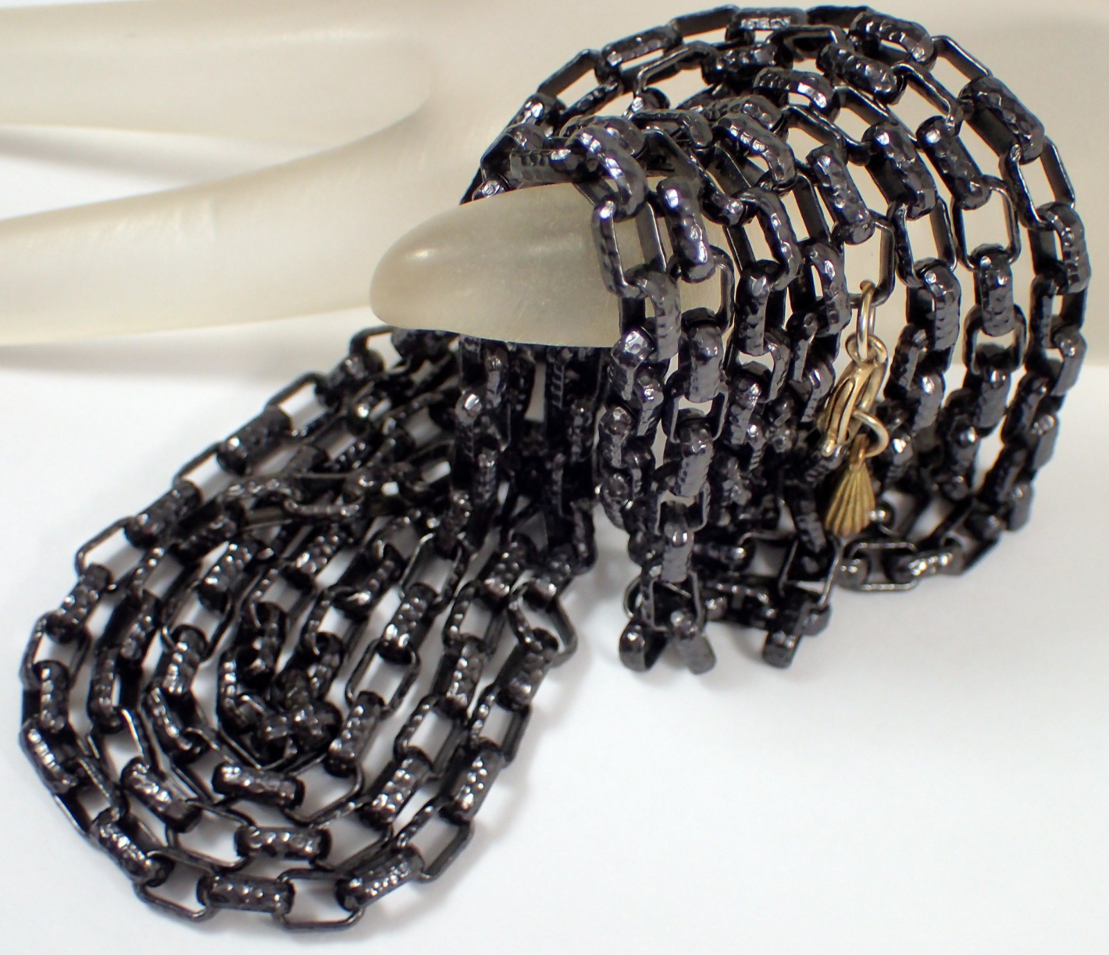 LESTER JOY Vtg Signed Les Bernard Hammered Black Metal 61″ Chain Link Necklace