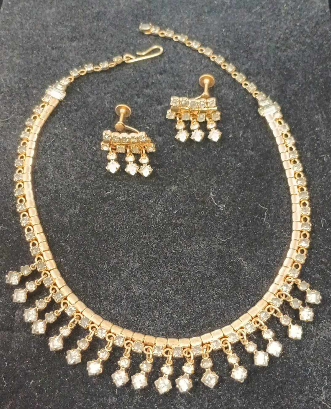 D’ERINI JEWELS Gold Tone Very Light Blue Rhinestone Choker Necklace Earrings