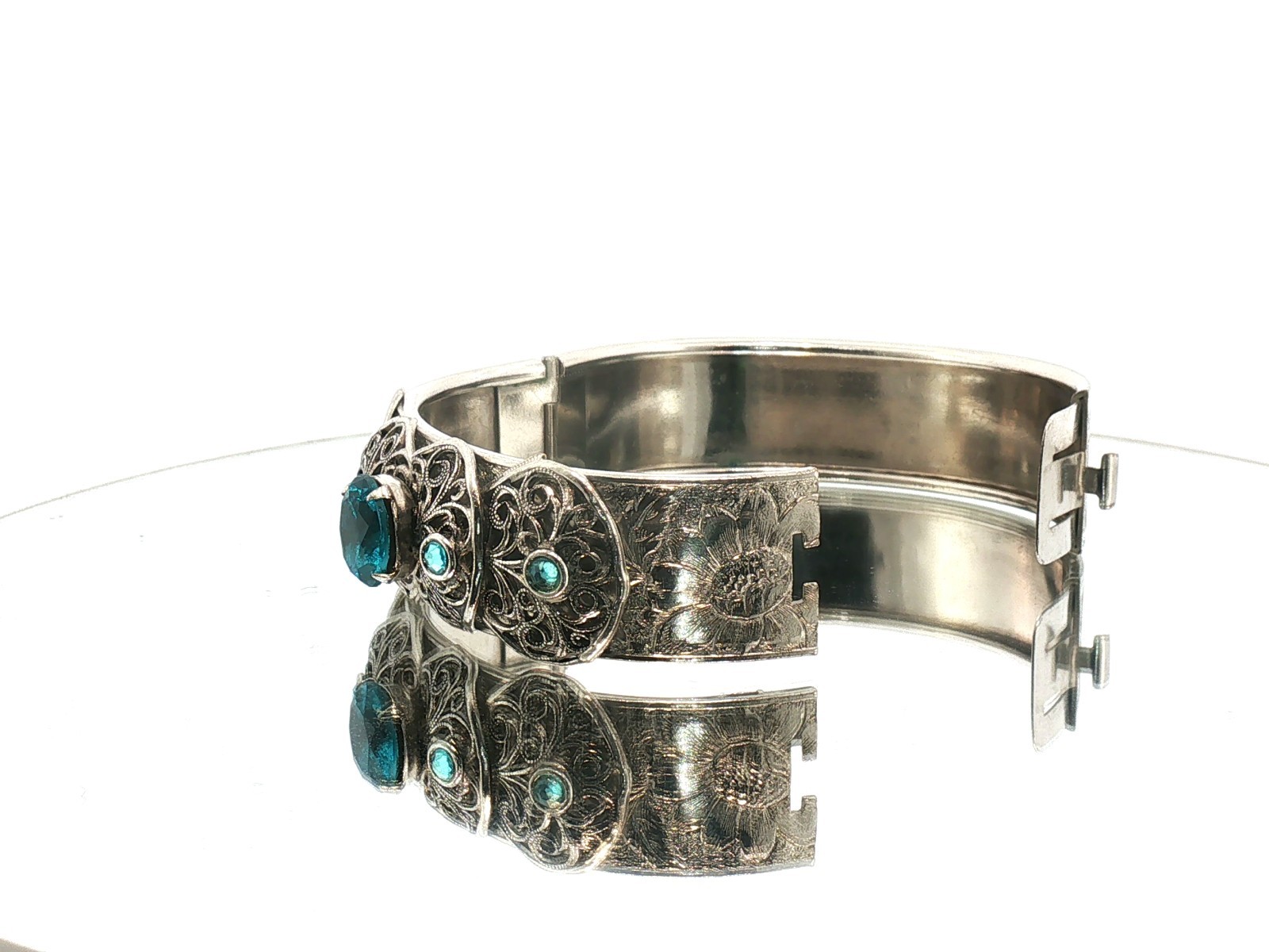 Vintage Art Deco Filigree Cuff Bracelet Silver Tone Blue Stones Openwork