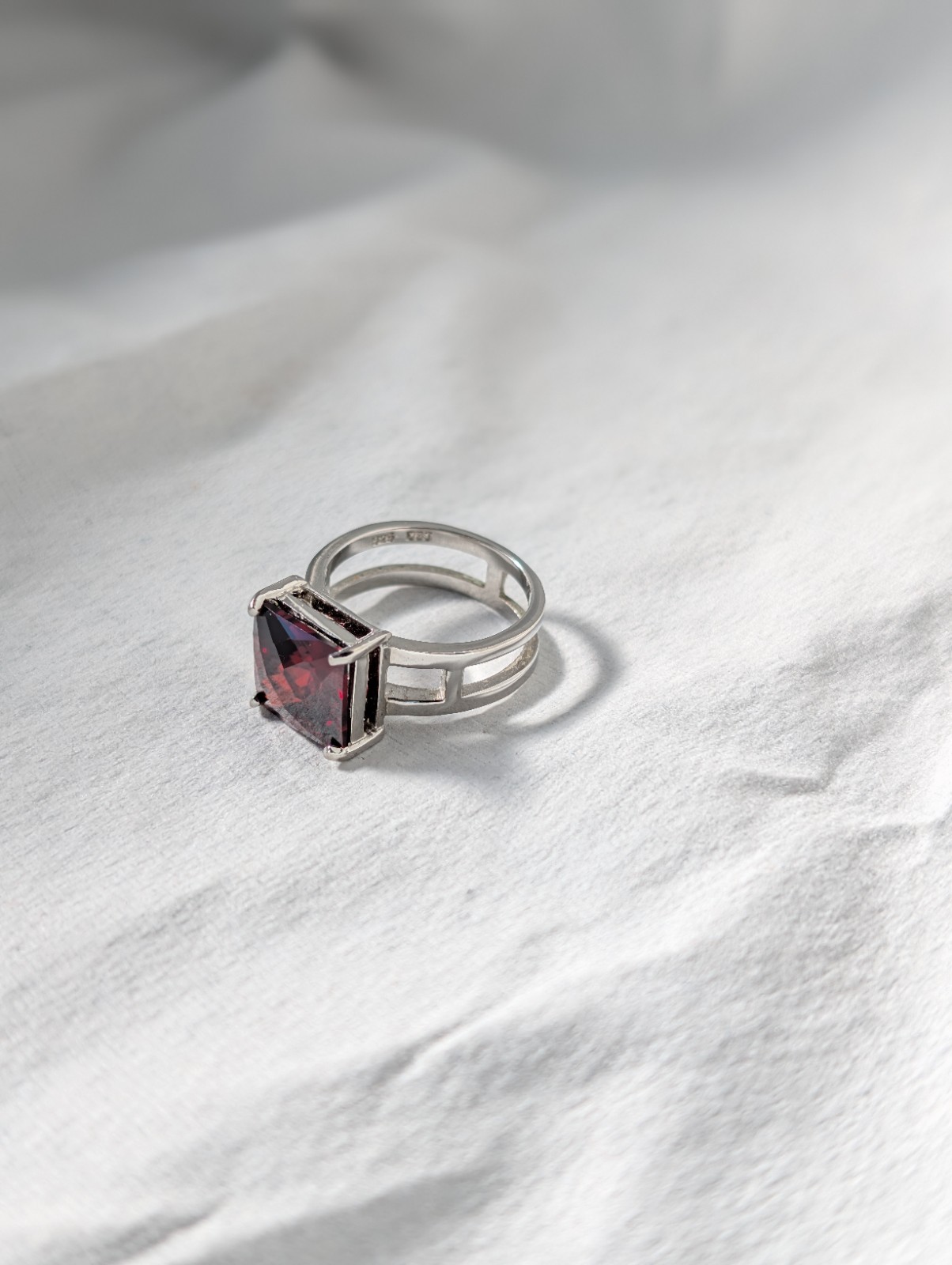 Sterling Silver 7Grams DBJ Dee Berkley Jewelry Garnet Red CZ Square Cut Ring S8