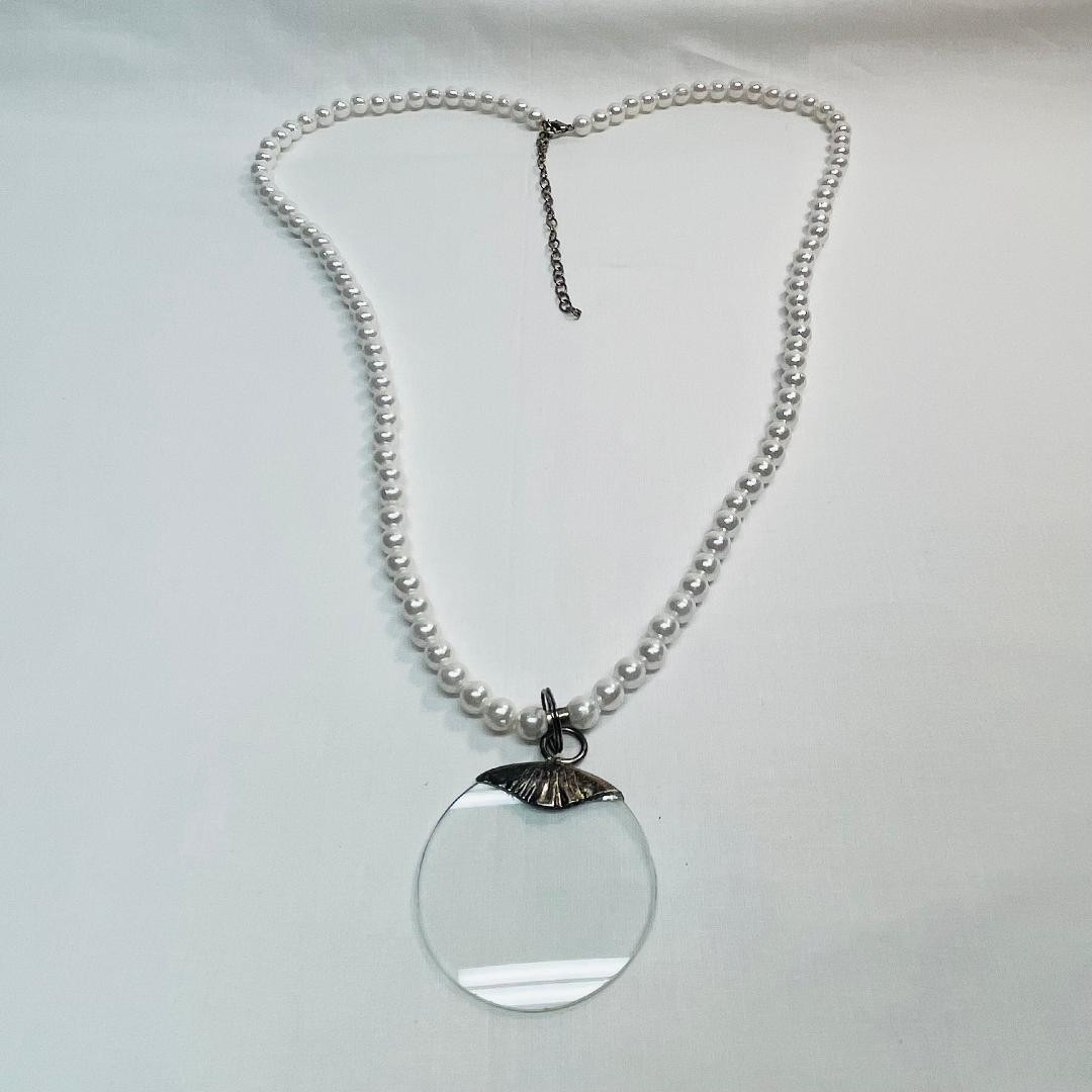 VTG 16 in White Simulated Pearl Necklace Clear Pendant Lobster Claw Safety Clasp