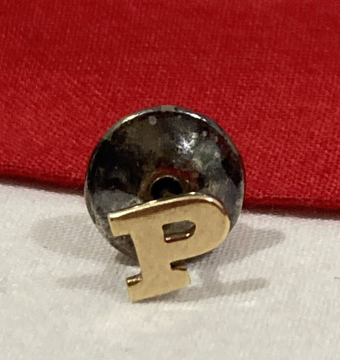 Vintage ANSON 14k Solid Yellow Gold Plain LETTER “P” TIE TAC PIN Signed 0.35g