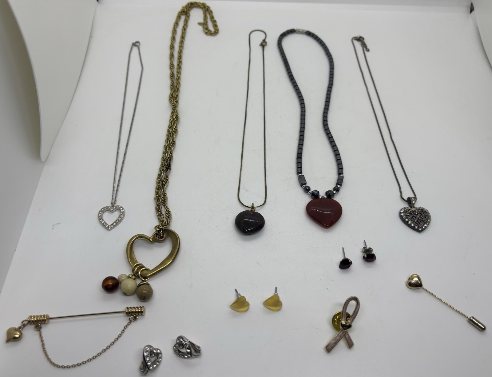 14 Pc Heart Themed Vtg/Now Jewelry Lot Charles Winston/Avon/White Stag/Sarah Cov