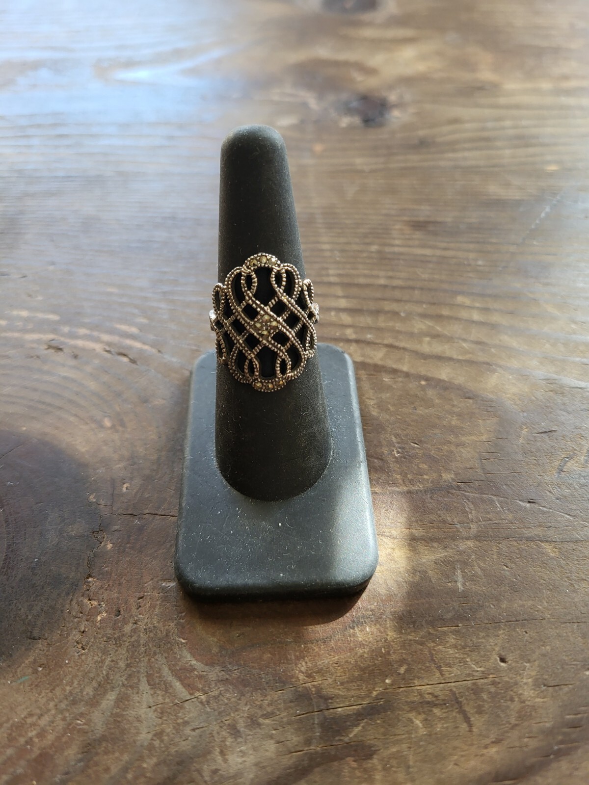 Vintage CW 925 Sterling Silver Scrolled Filigree Beaded Marcasite Ring Size 6.5