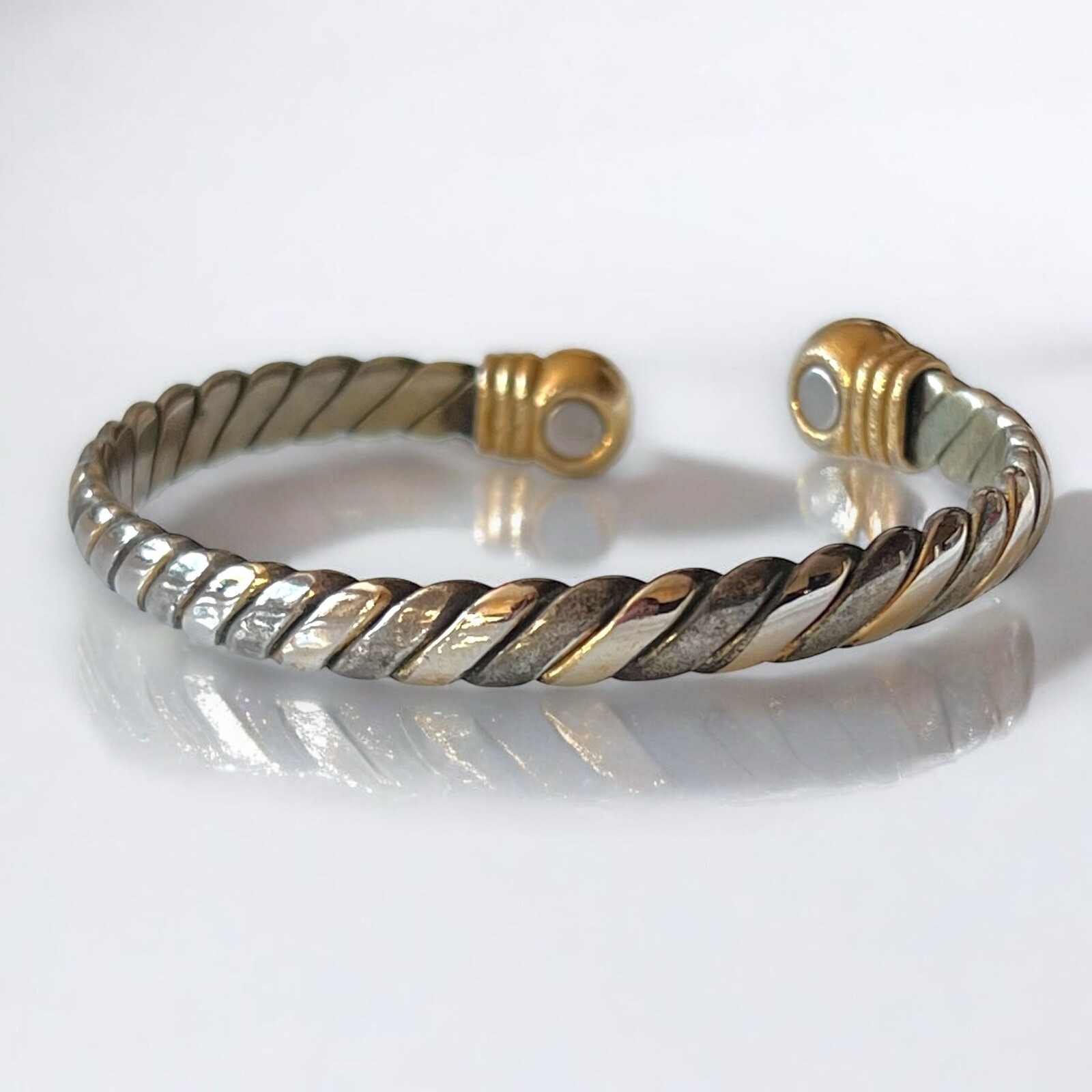 Mixed Metal Cuff Bracelet 7” Silver Gold Tone Flat Link Vintage 1980s Jewelry