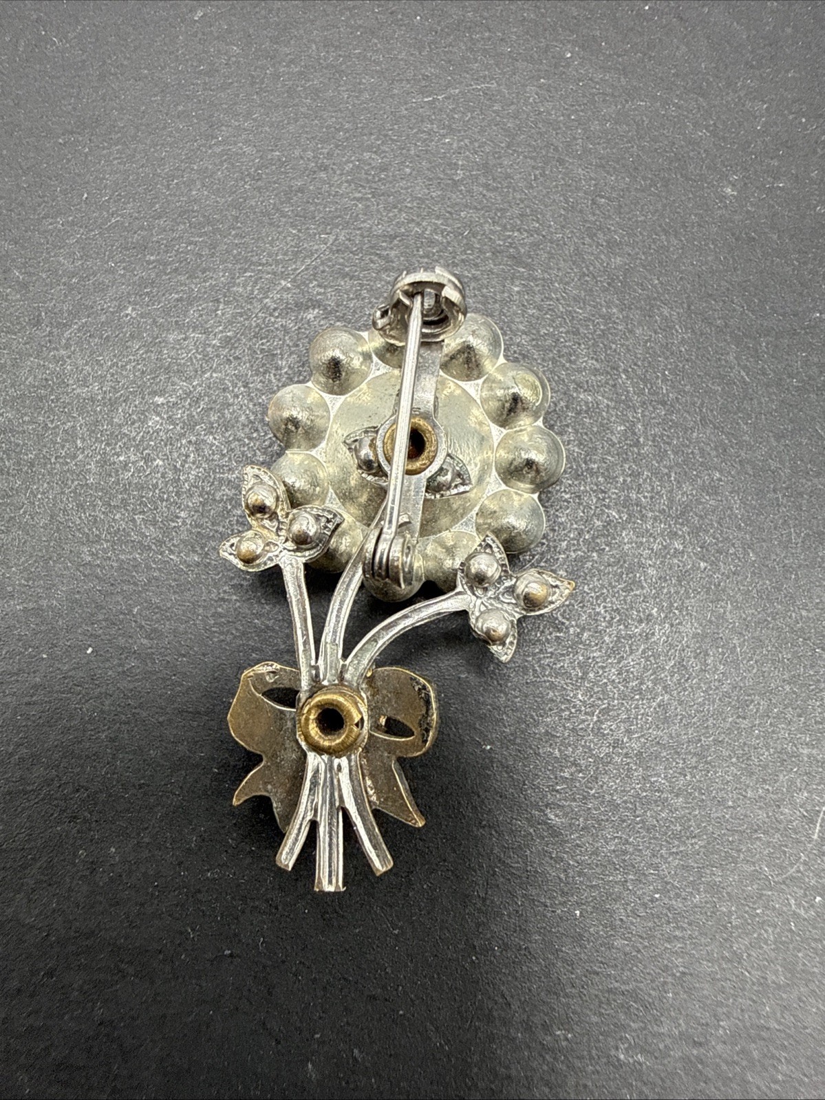 Vintage Rhinestones Flower Bouquet Brooch J57b
