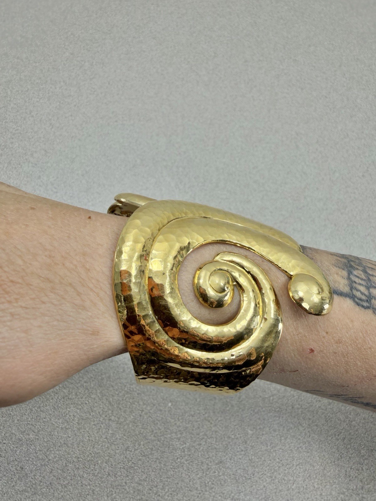 Vintage Jose Maria Barrera for Avon CORINTHIAN Hammered Gold Plate Cuff Bracelet
