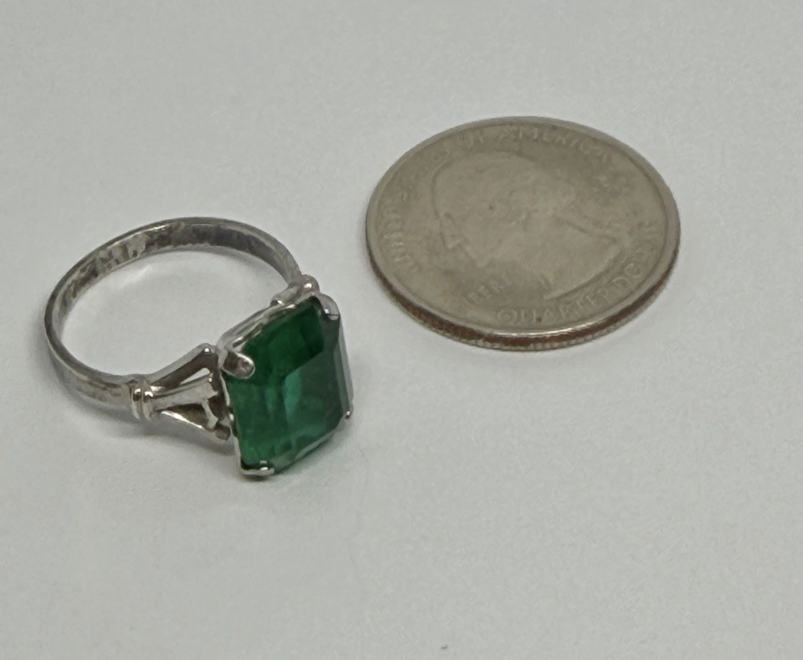 Vintage Cushion Cut Square Green Onyx Sterling .925 Ring Size 7