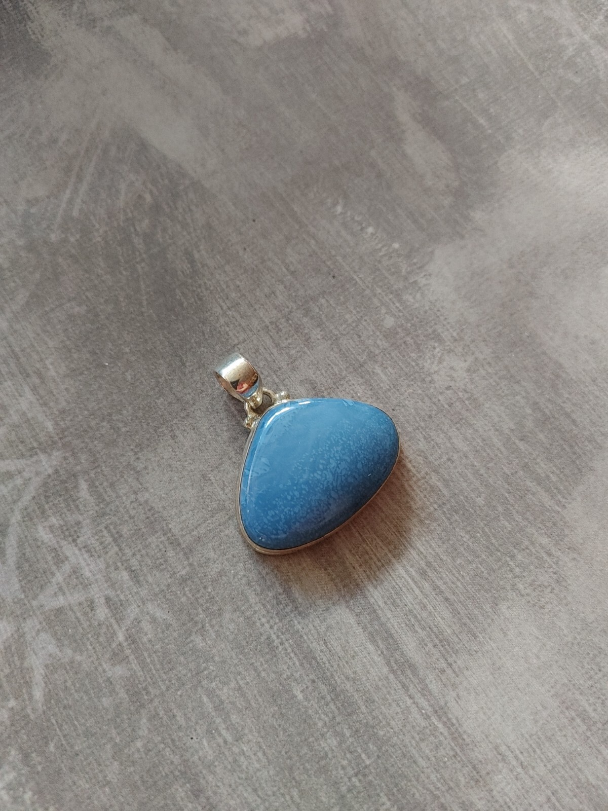 Vintage pendant blue opal sterling silver 925 teardrop