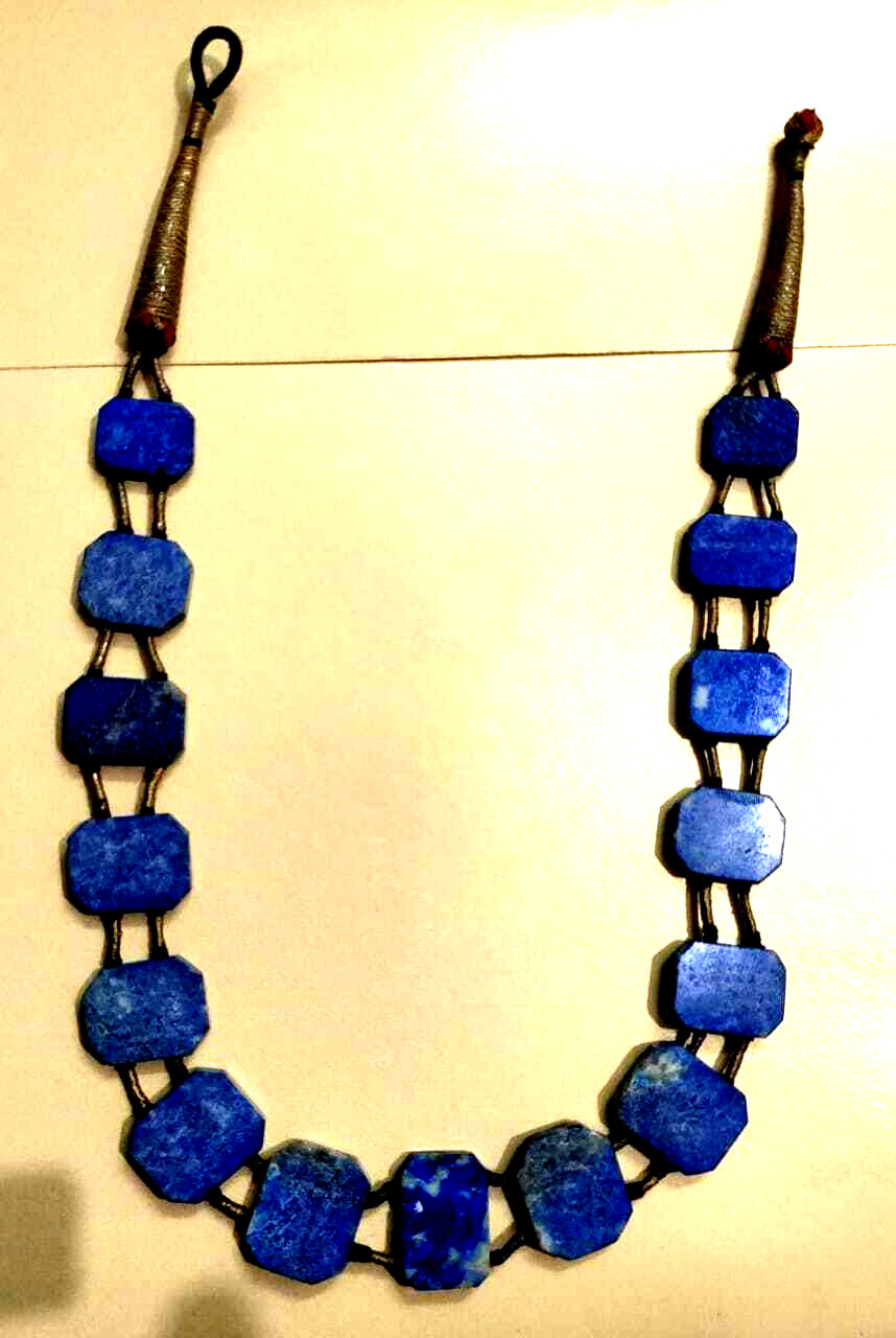 VINTAGE RARE ANTIQUE LAPIS LAZULI OPAQUE BLUE STONE CUT POLISHED 15 NO NECKLESS