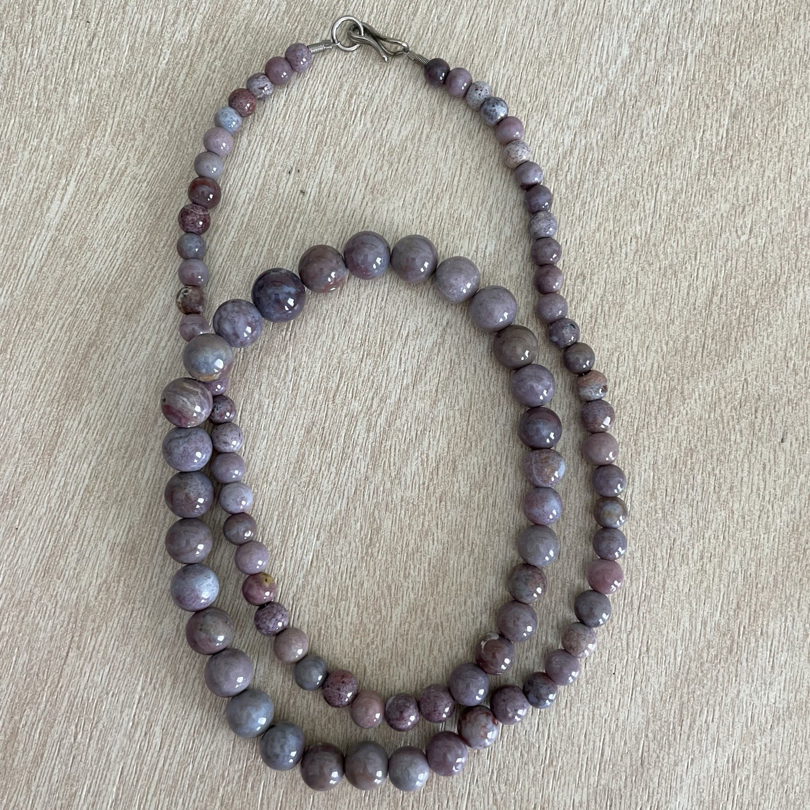 Unicorn Stone Graduated Beaded Necklace 26-27” Purple Pink Lepidolite Madagascar