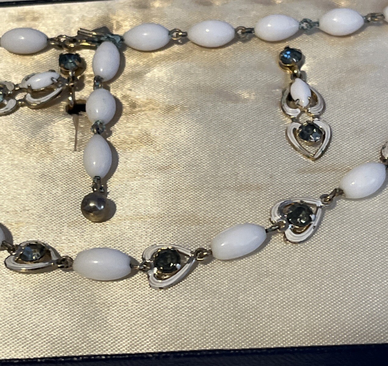 Vtg Jewels Styled by Duane Rhinestone & White Stones Choker Earrings 50s Boxed