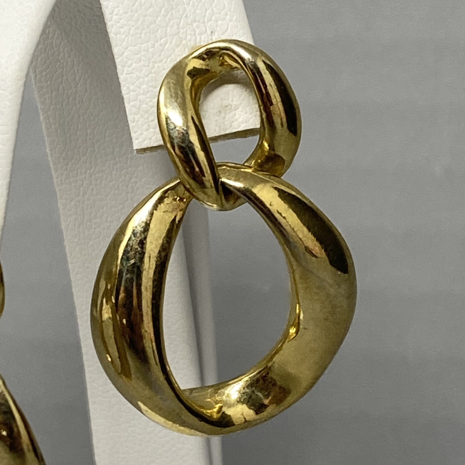 Chain Link Earrings Pierced Shiny Gold Tone Retro Dangle Drop Classic