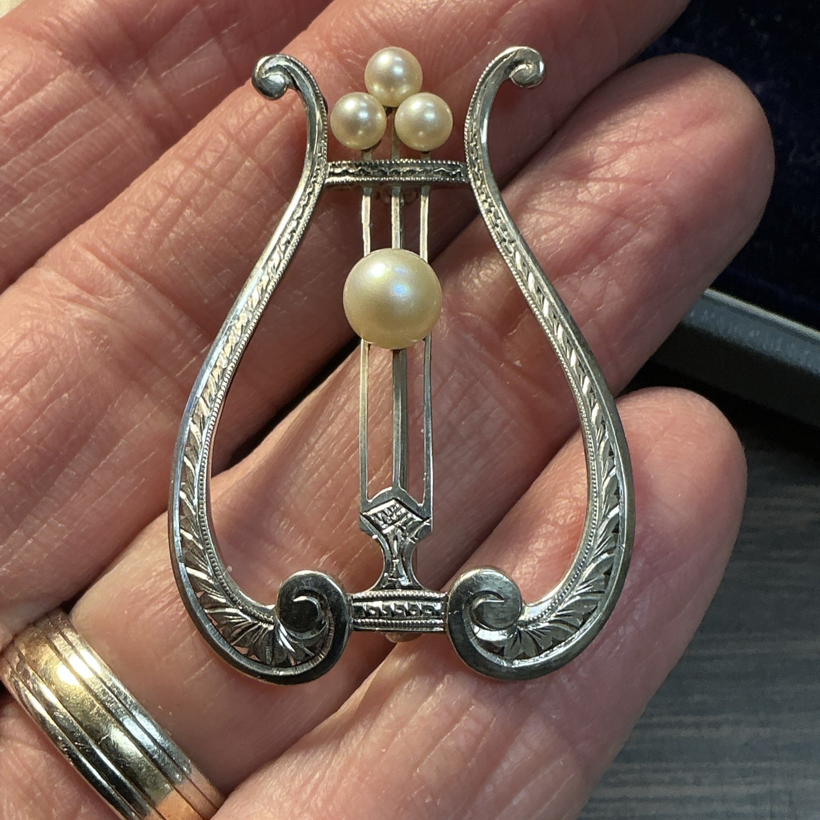 Vintage Mikimoto Sterling Silver Pearl Art Deco Harp Lyre Brooch
