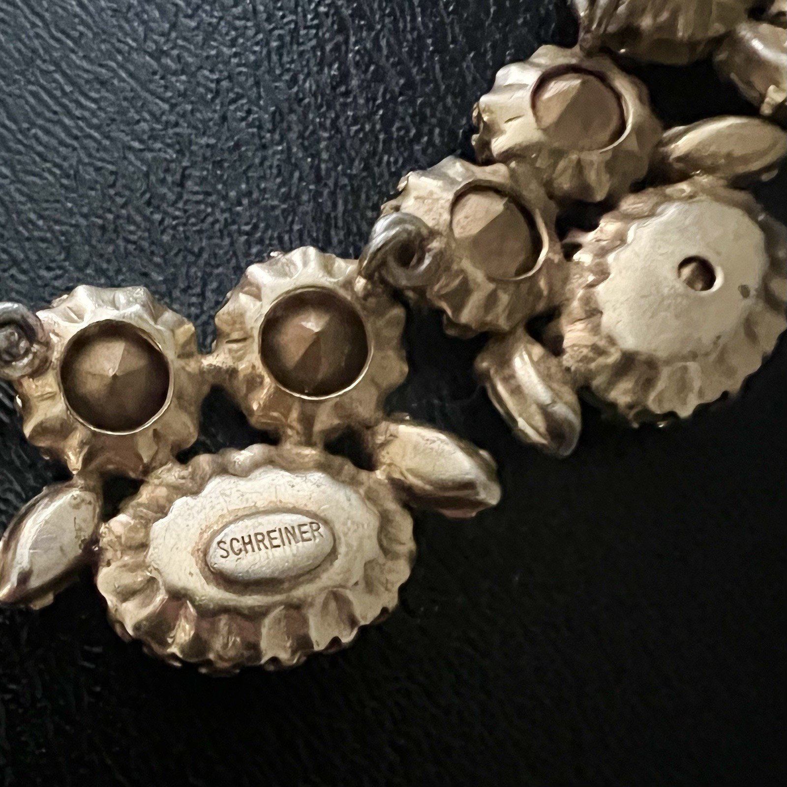 Vintage Schreiner Bright Yellow Foiled Crystals Rhinestone Collar Necklace