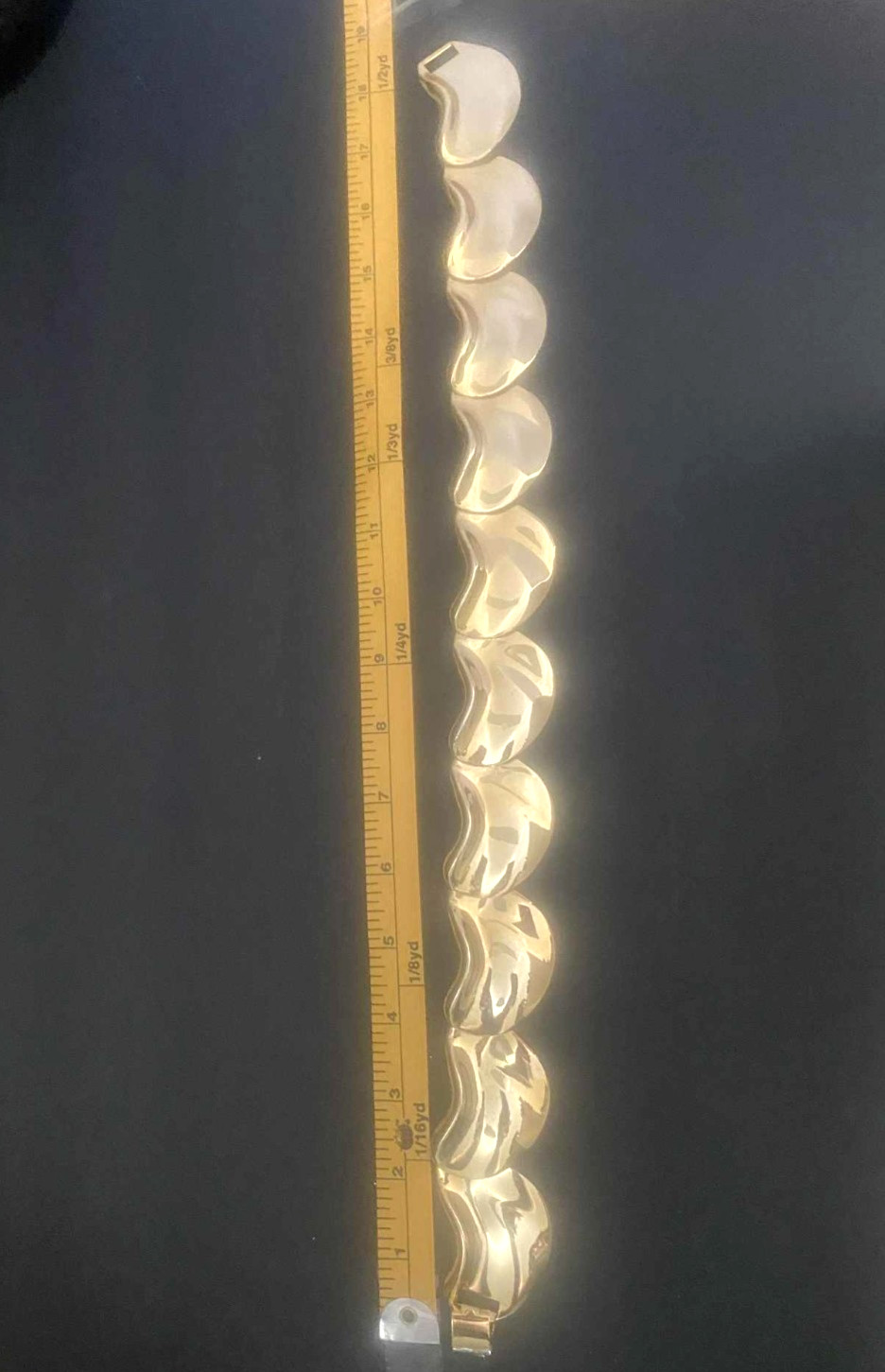 Vintage Gold Tone Shape like a Bean Statement Collar Necklace w/ set of Earrings