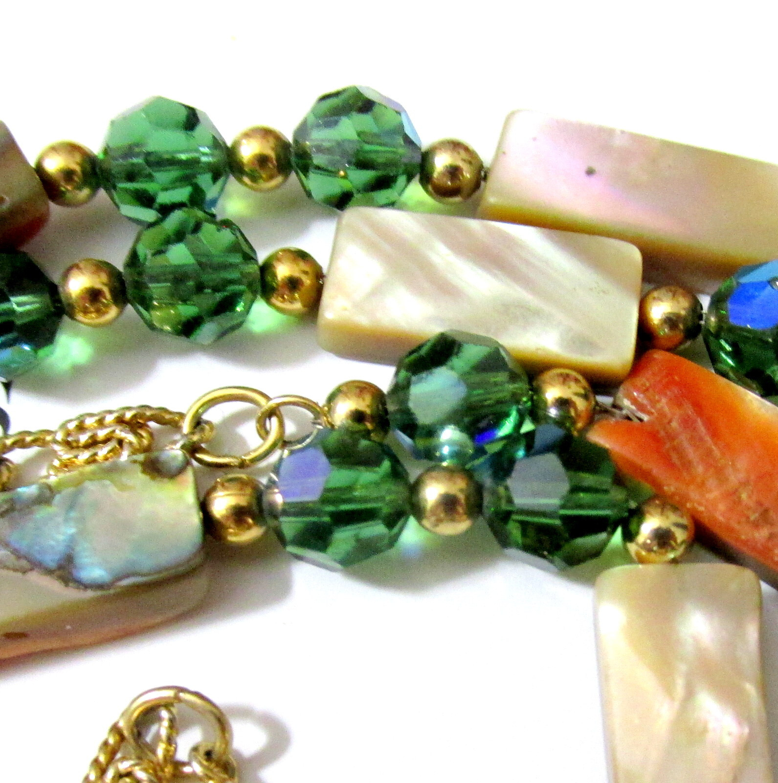 VTG RUNWAY NAPIER 60″ CHAIN ABALONE MOP GREEN CRYSTAL BEAD NECKLACE BOOK PIECE