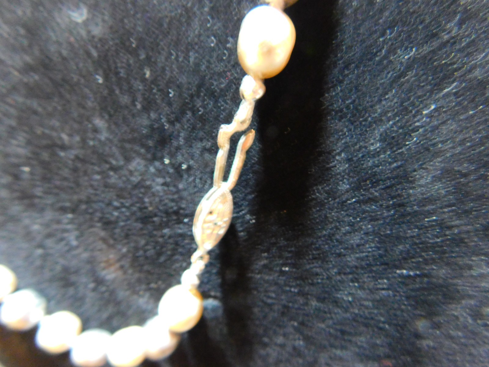Vintage 23″ Silver Tone Bead Necklace w/Lobster Claw Clasp Marked G.Silver