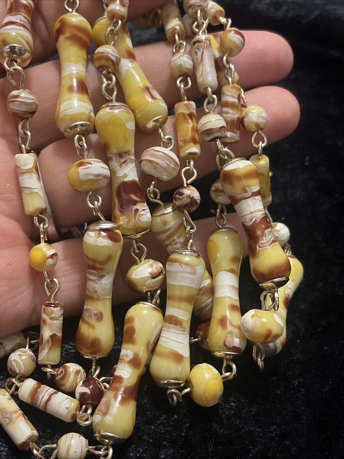 Vtg Necklace Light Weight Type Plastic Yellow White Different shapes & Size 44”
