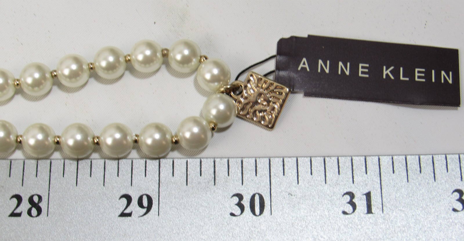 ANNE KLEIN Off White Faux Pearl And Gold Bead Necklace Lion Tag 60″