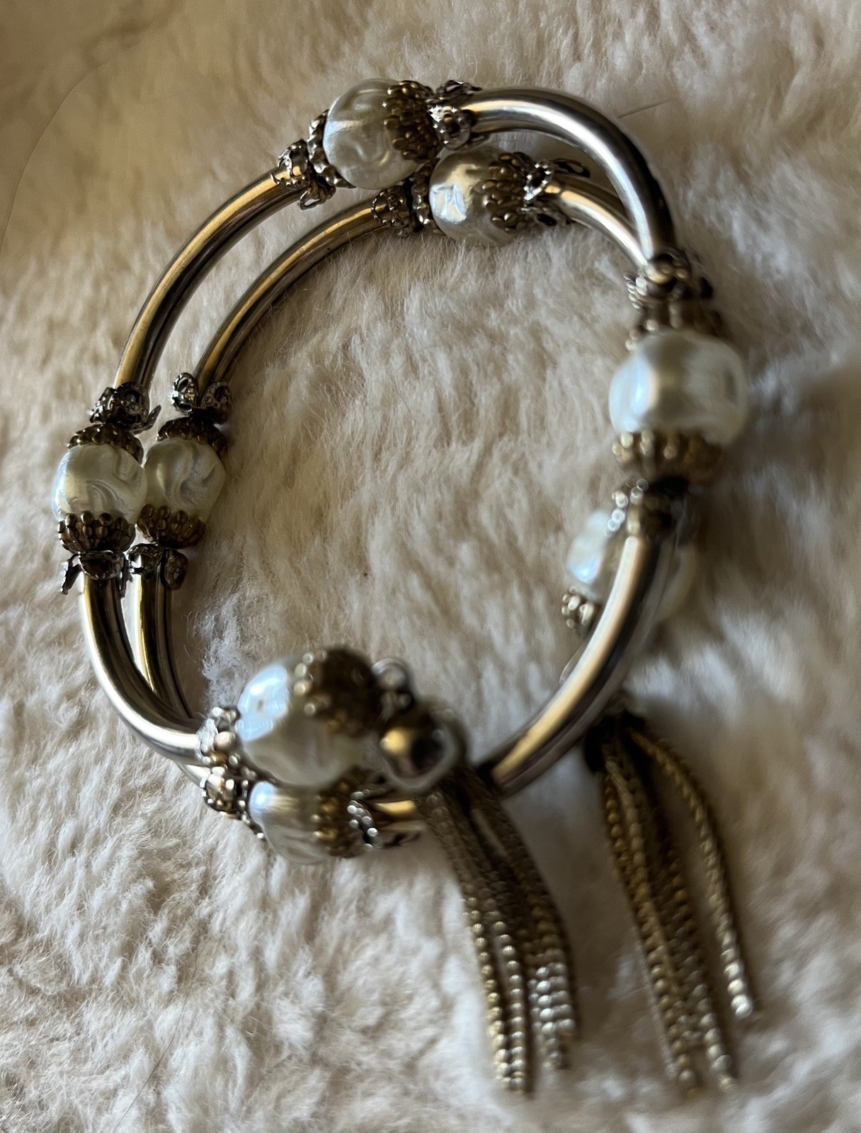 Vtg MIRIAM HASKELL Baroque Peals Beaded Gold Pl Tassels Fringe Wire Bracelet