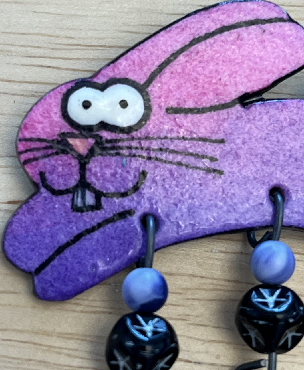 Signed Vtg Hand Crafted Paper Jewelry Artisan Made Mod Boho Bunny Carrots Pin
