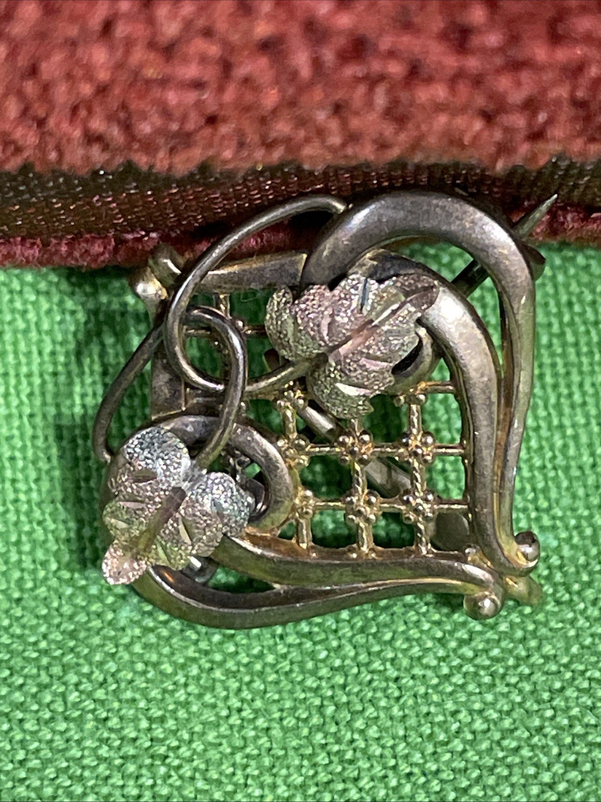 ANTIQUE Simmons Pink and Green Gold PIN Brooch